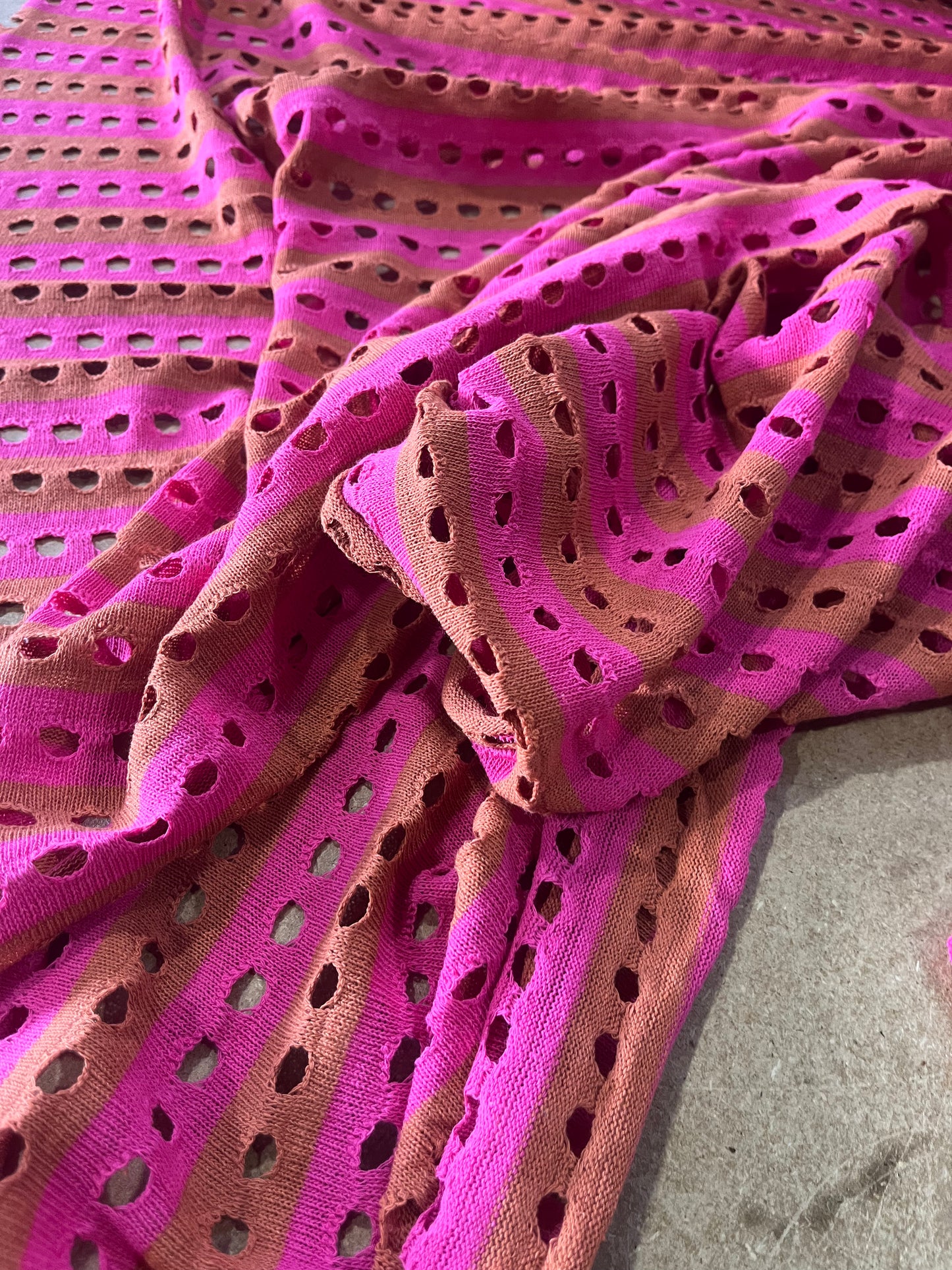 Cesare 012 cotton fantasy crochet stripes pink/brique