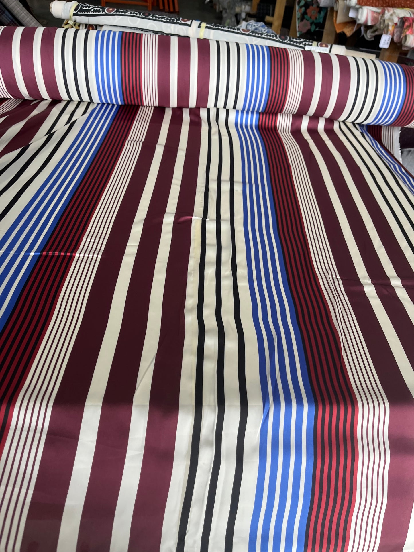 LC D01 MARTHA 455 satin with stripes