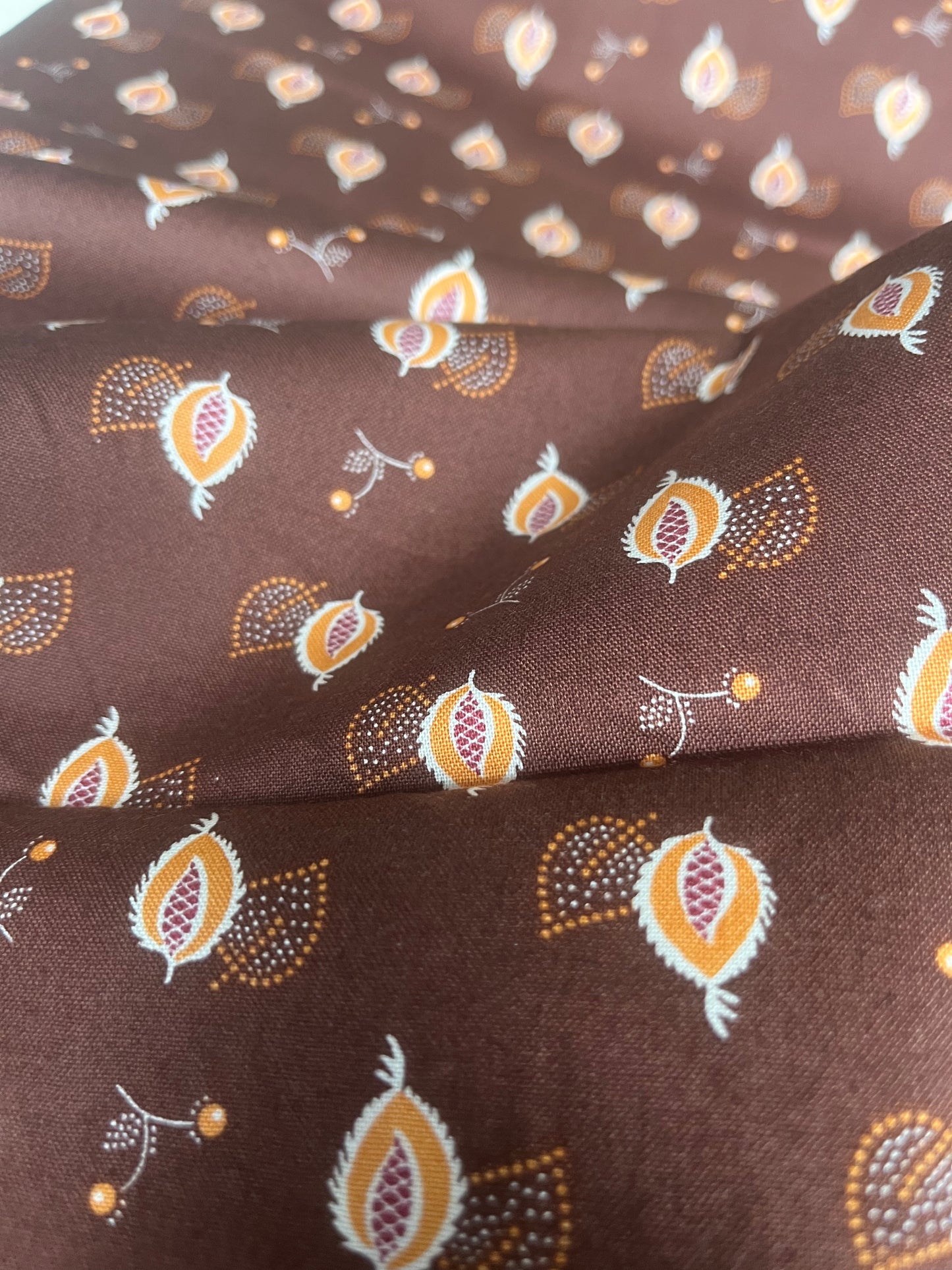 MAHARADJA 030 Indian cotton cleaves & berries chocolate