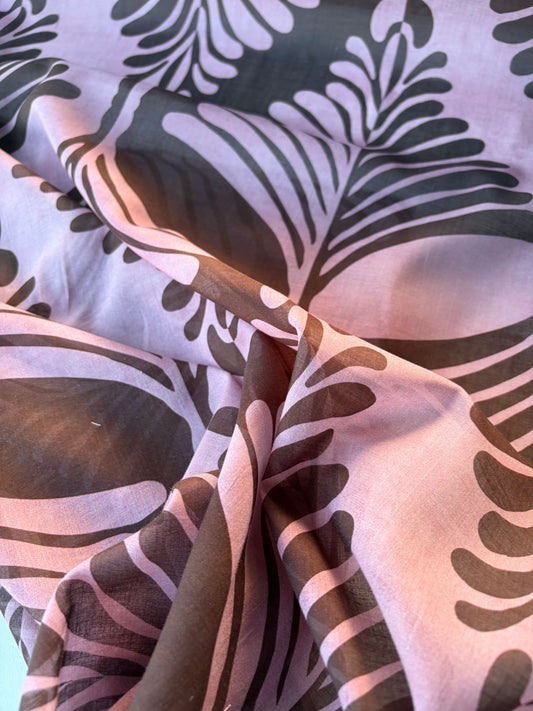 MARLON 027 cotton voile "brown/dusty pink giant leaves" design