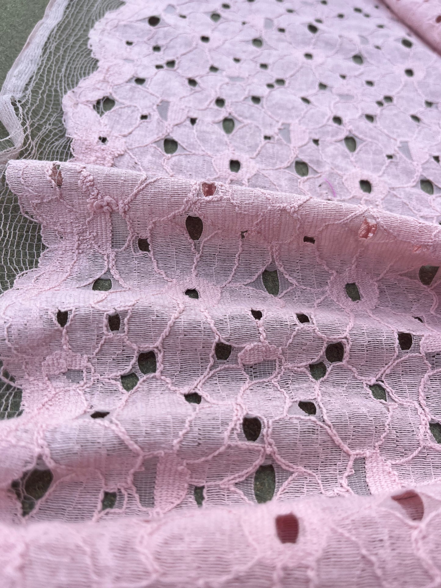 ROSARIO 017 cotton lace dusty pink
