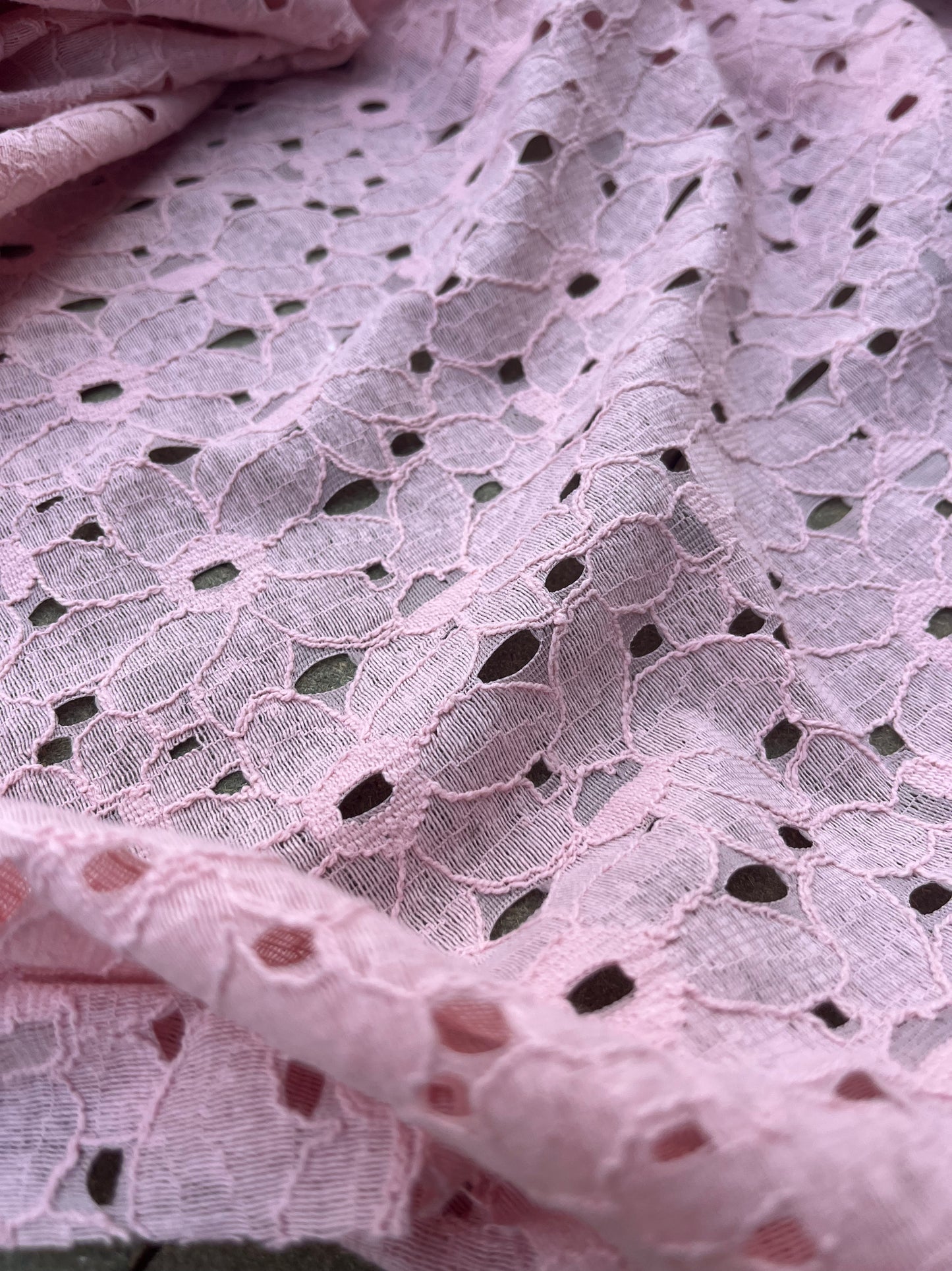 ROSARIO 017 cotton lace dusty pink