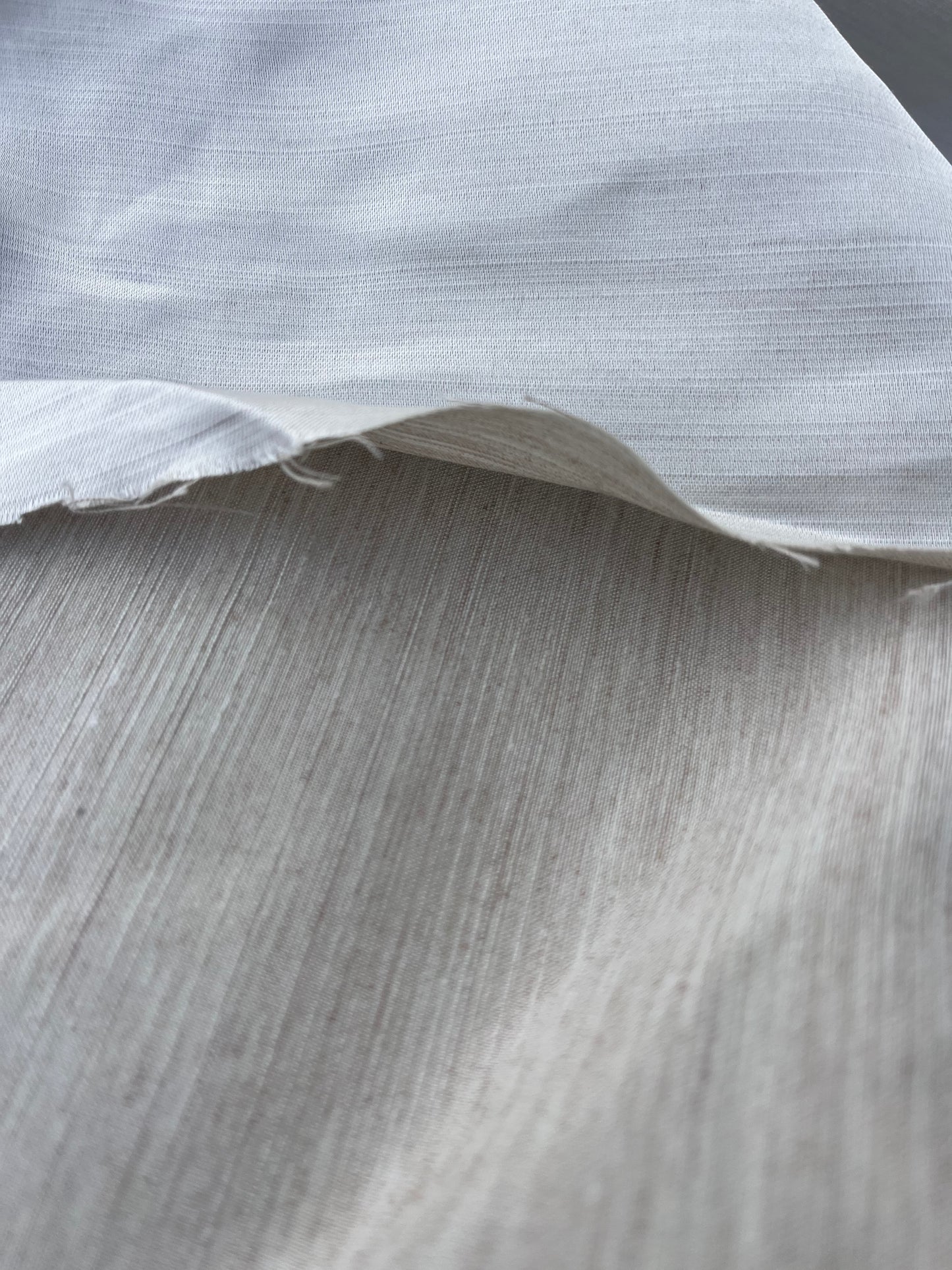 ROSARIO 024 Linen/silk shantung washed sand