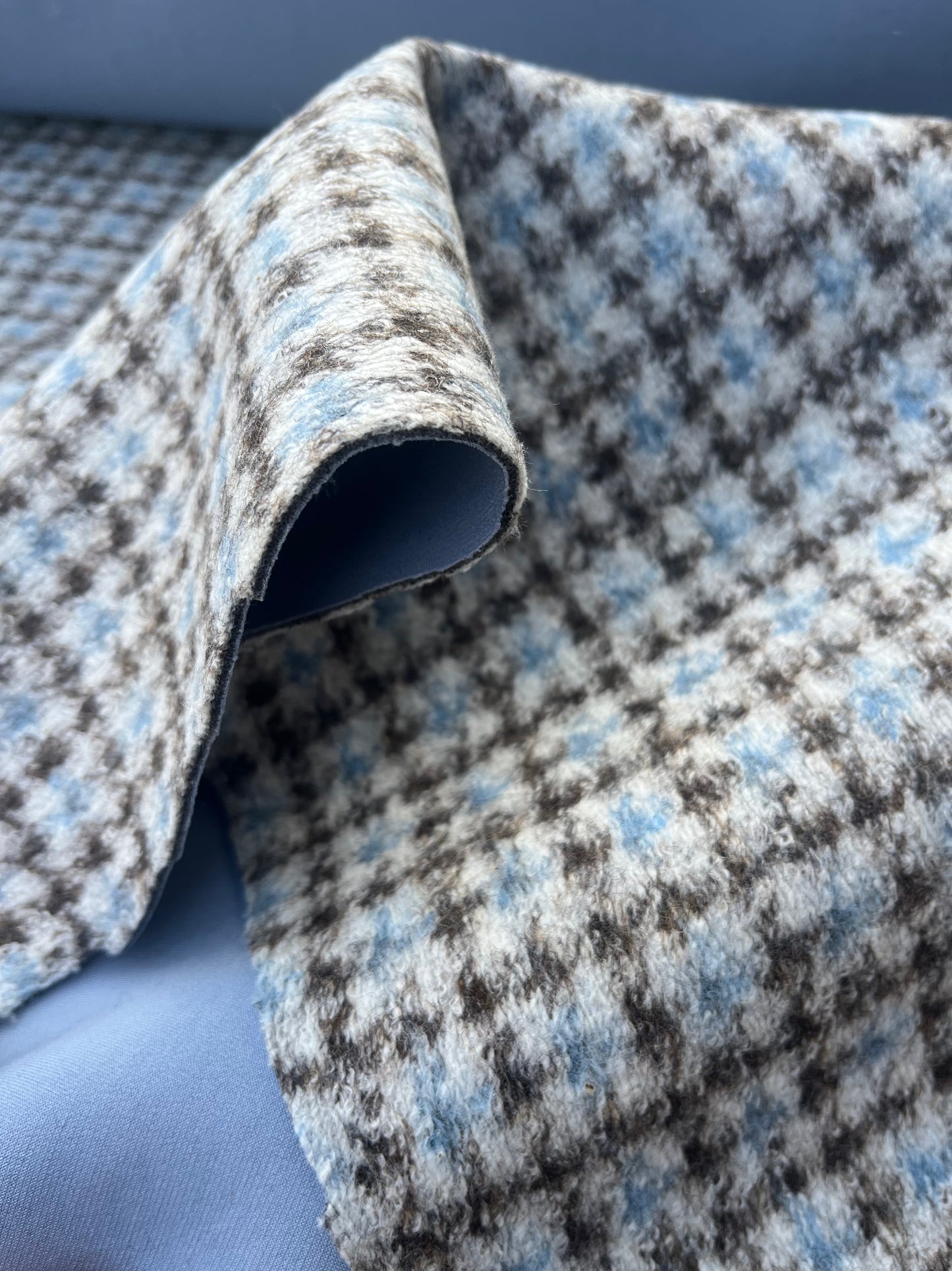ROSARIO 028 wool pied de poule double face baby blue