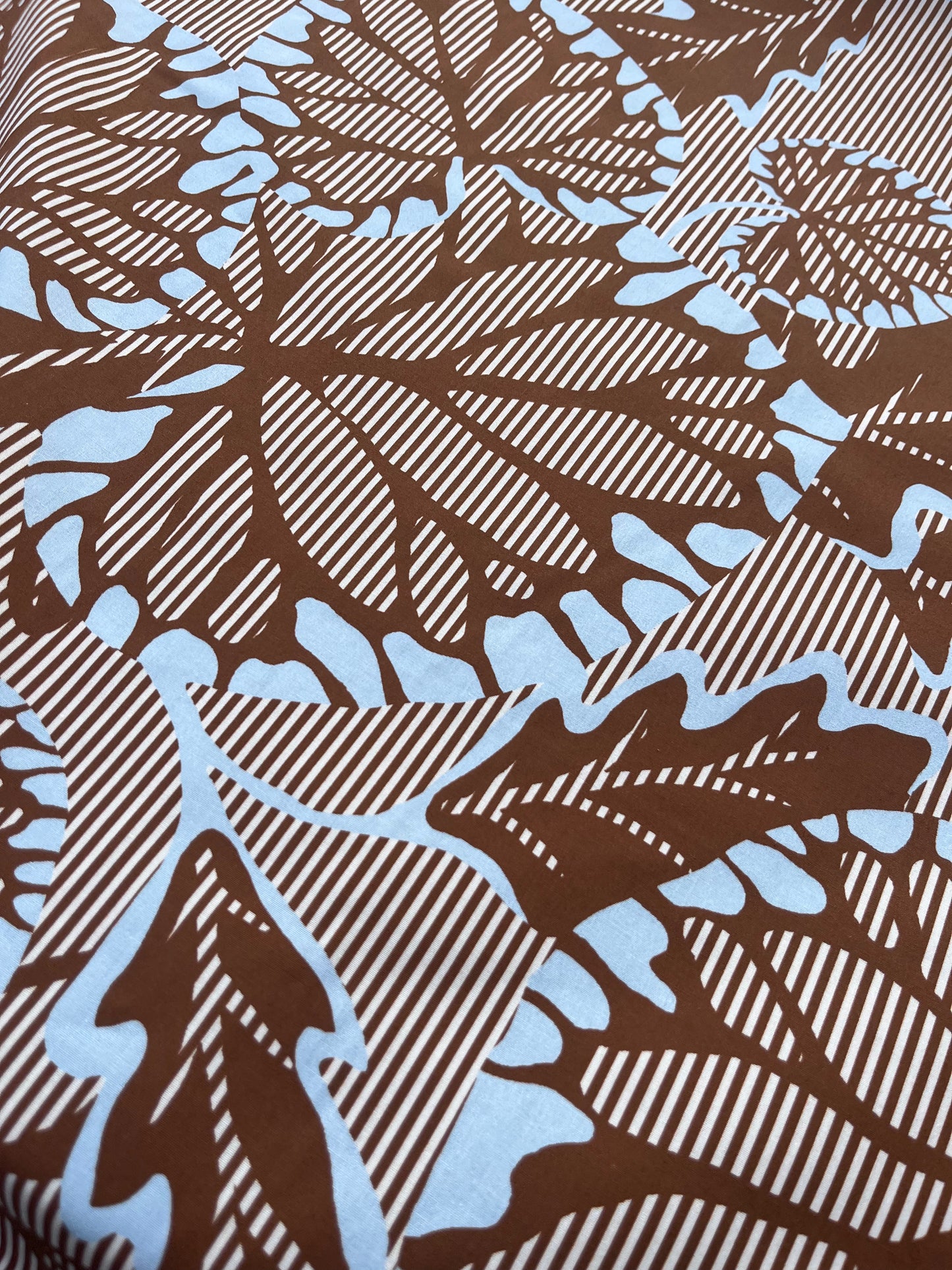 ROSARIO 030 poplin stretch with brown/blue print
