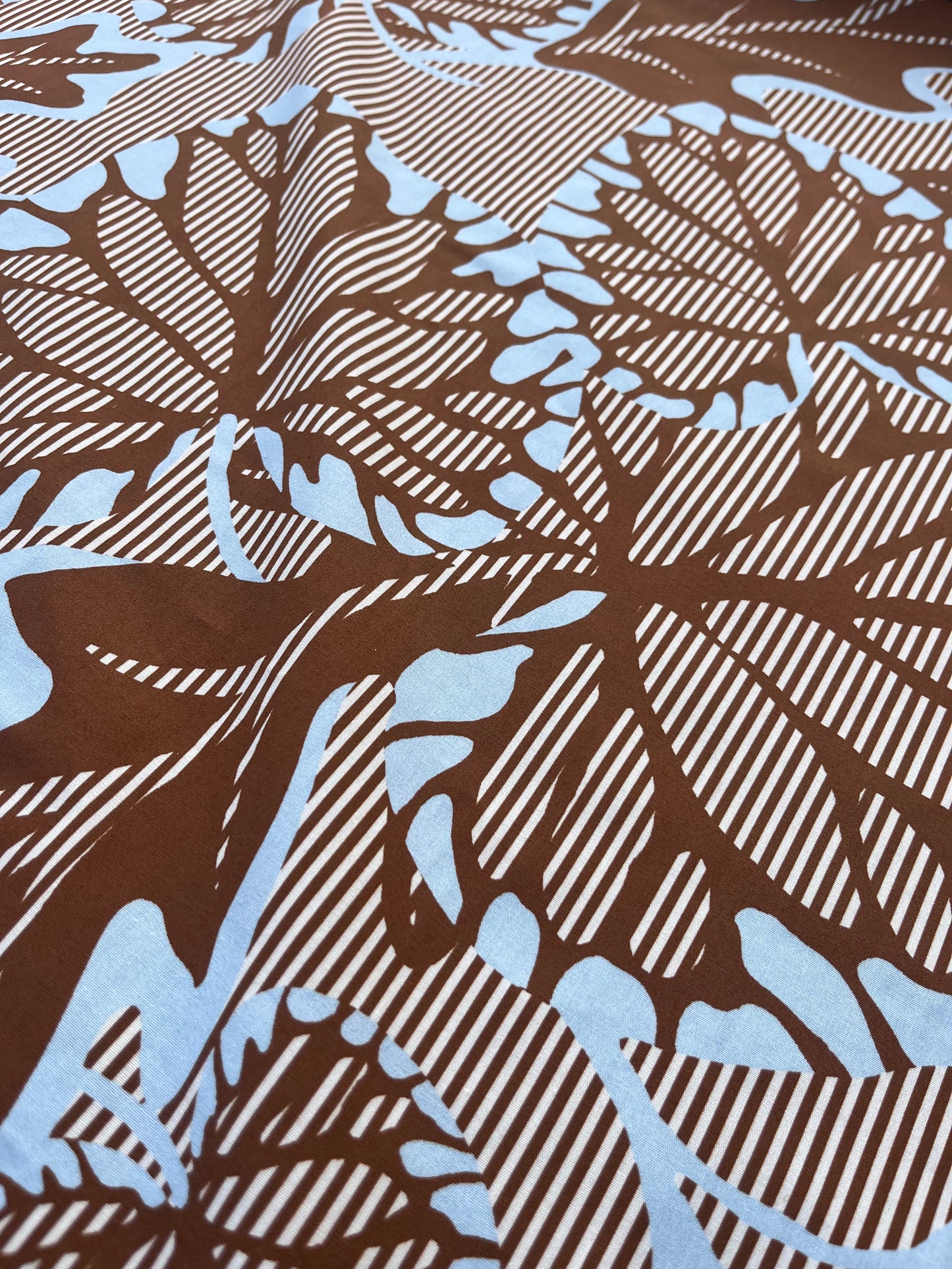 ROSARIO 030 poplin stretch with brown/blue print