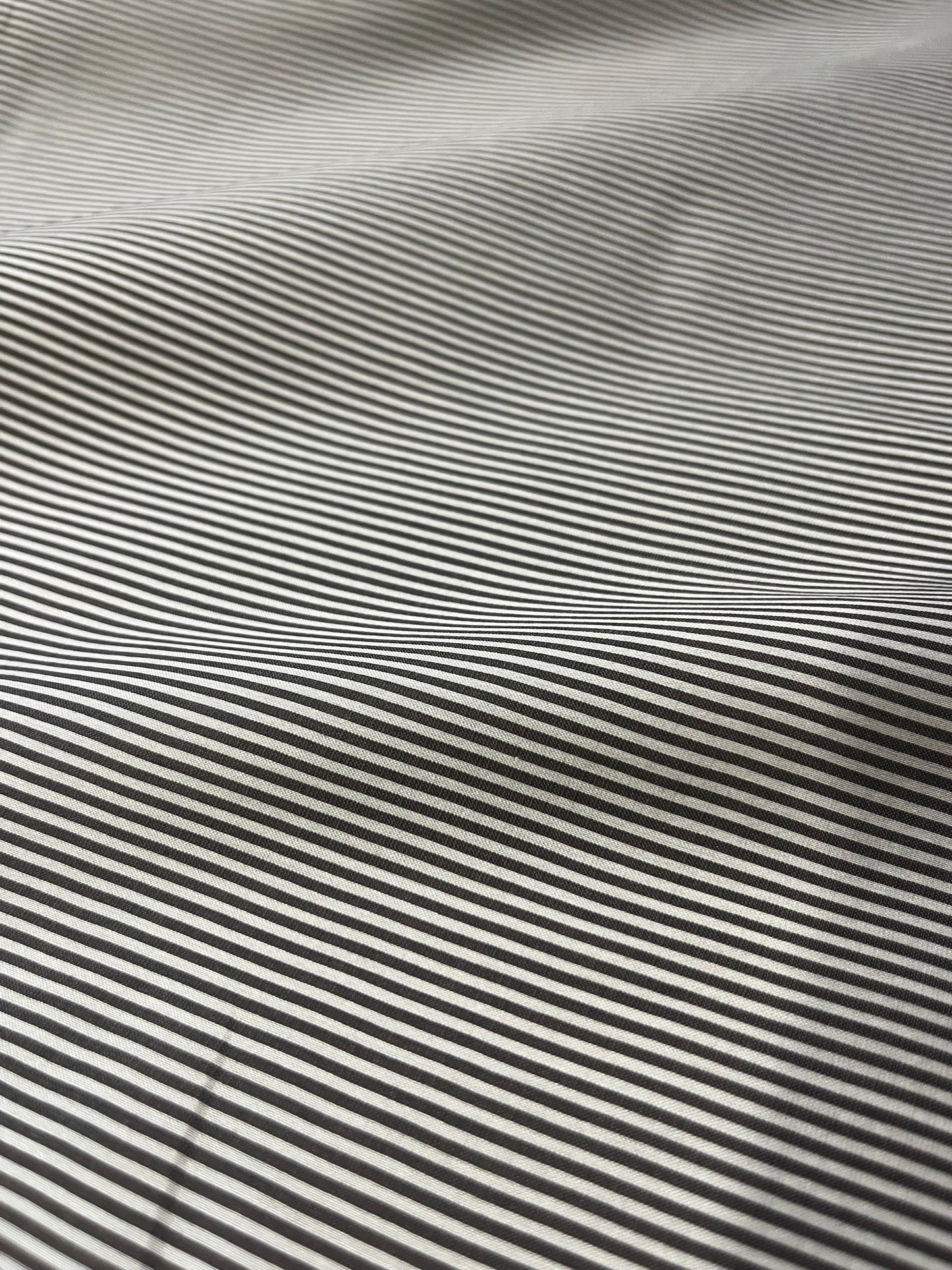 H01 cotton stripe black/white