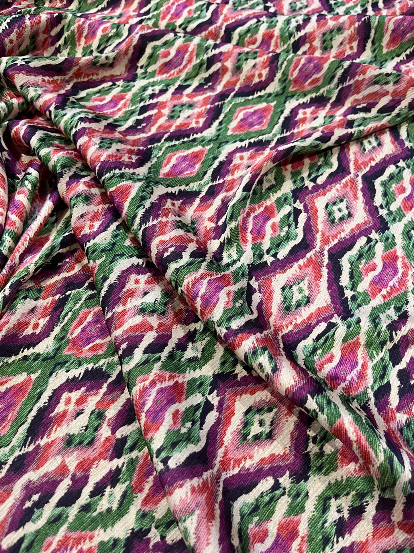 C02 ISABELLE 014 yoryu with pink green ethnical design