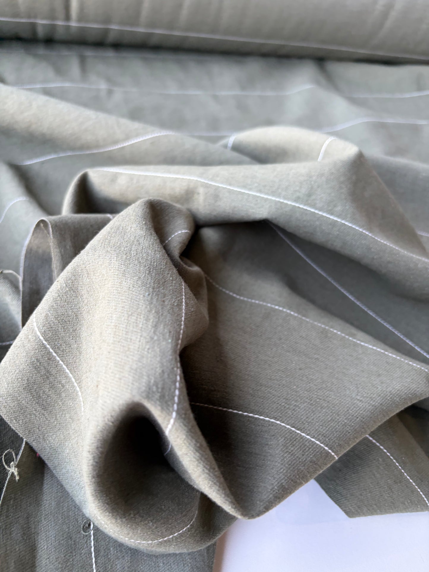 MOE 005 khaky pinstripe midweight cotton
