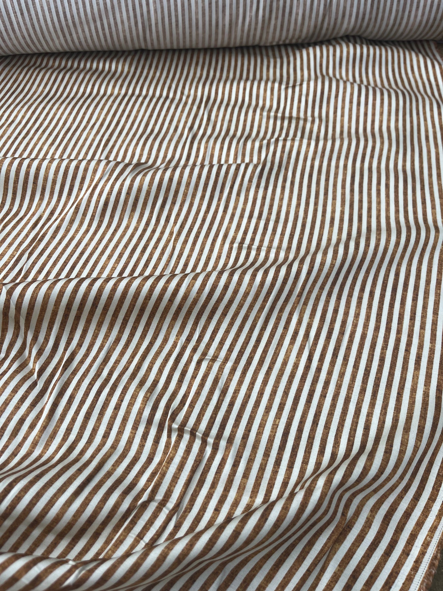 LUNA 011 viscose satin stripes cognac/ecru