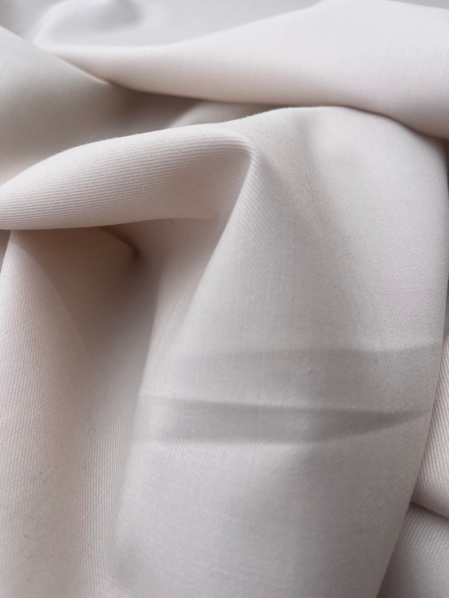 LUNA 012 wool stretch off white