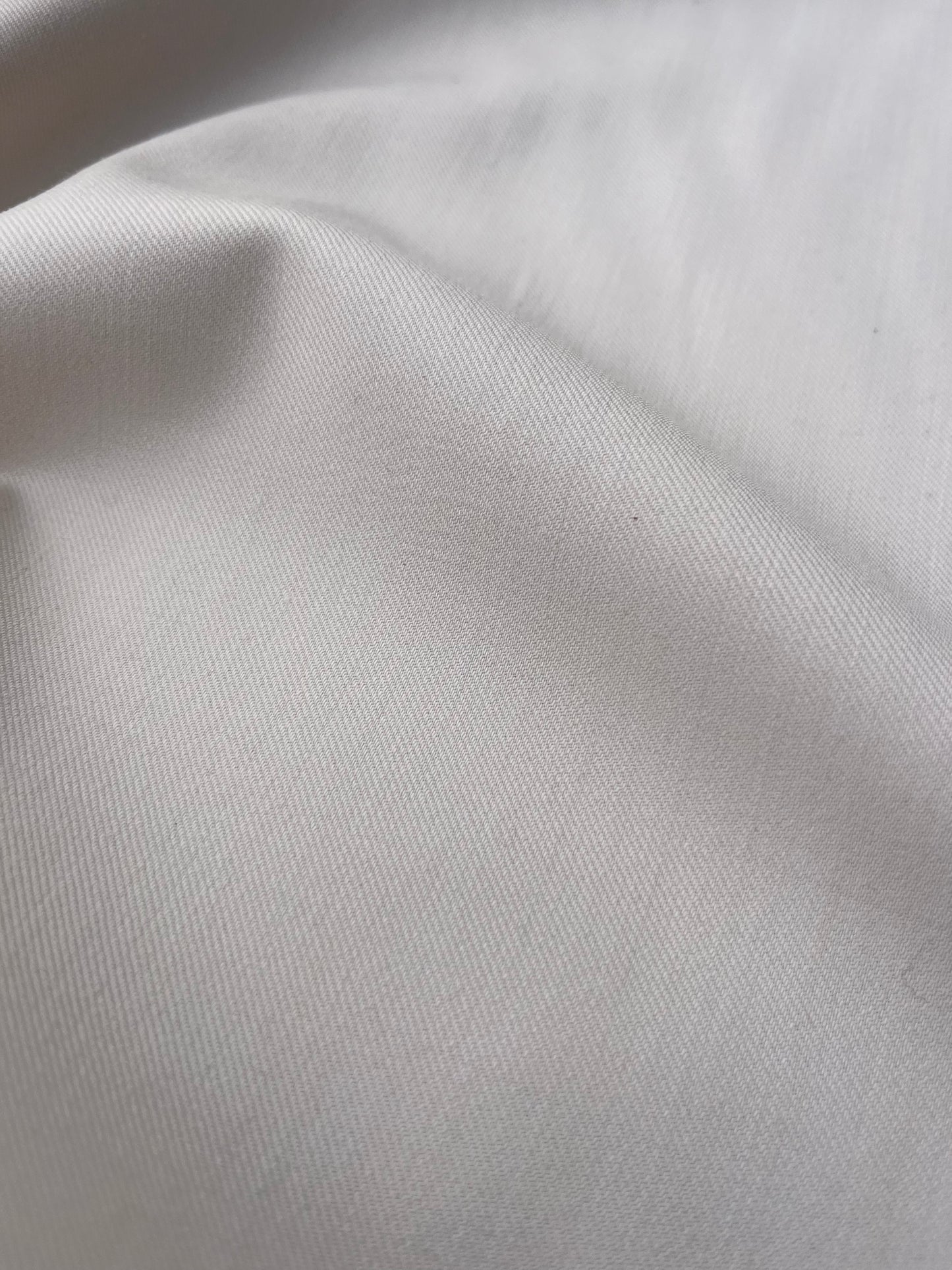 LUNA 012 wool stretch off white