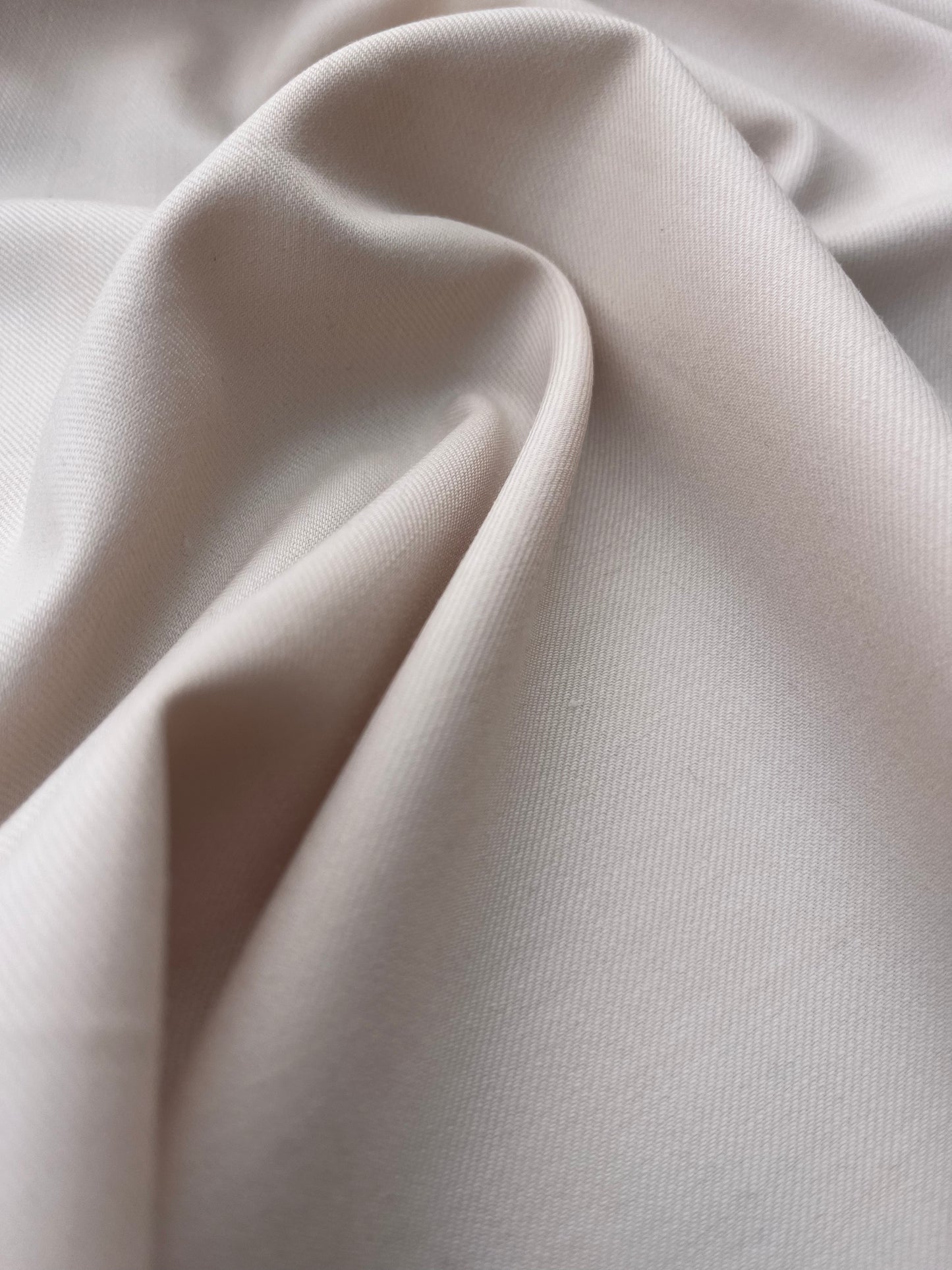 LUNA 012 wool stretch off white