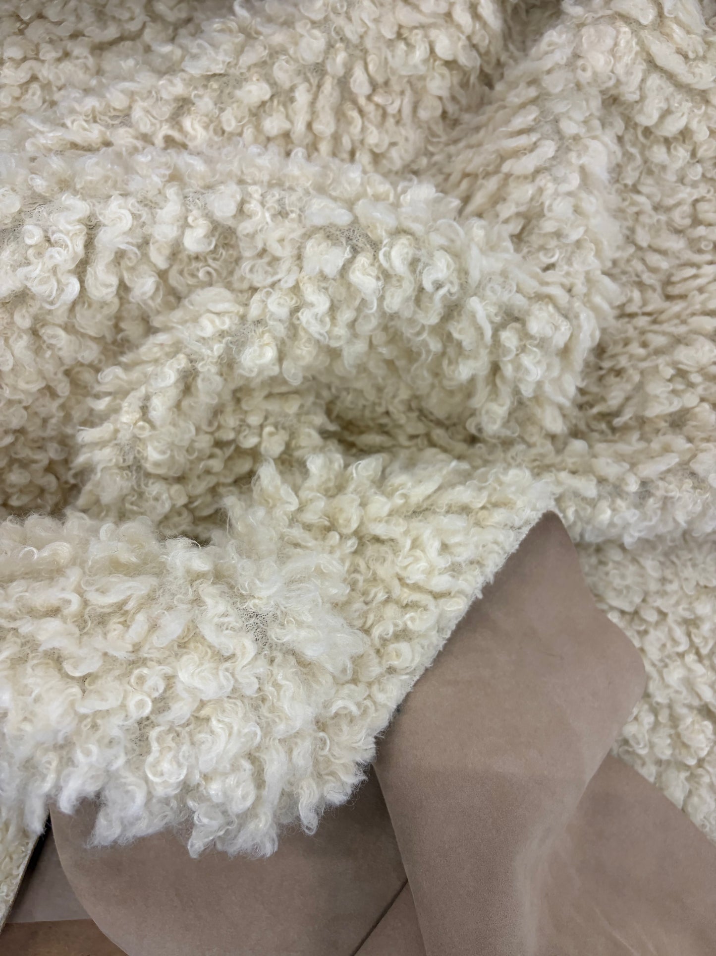 HAGRID 011 double face faux leather and faux fur ecru