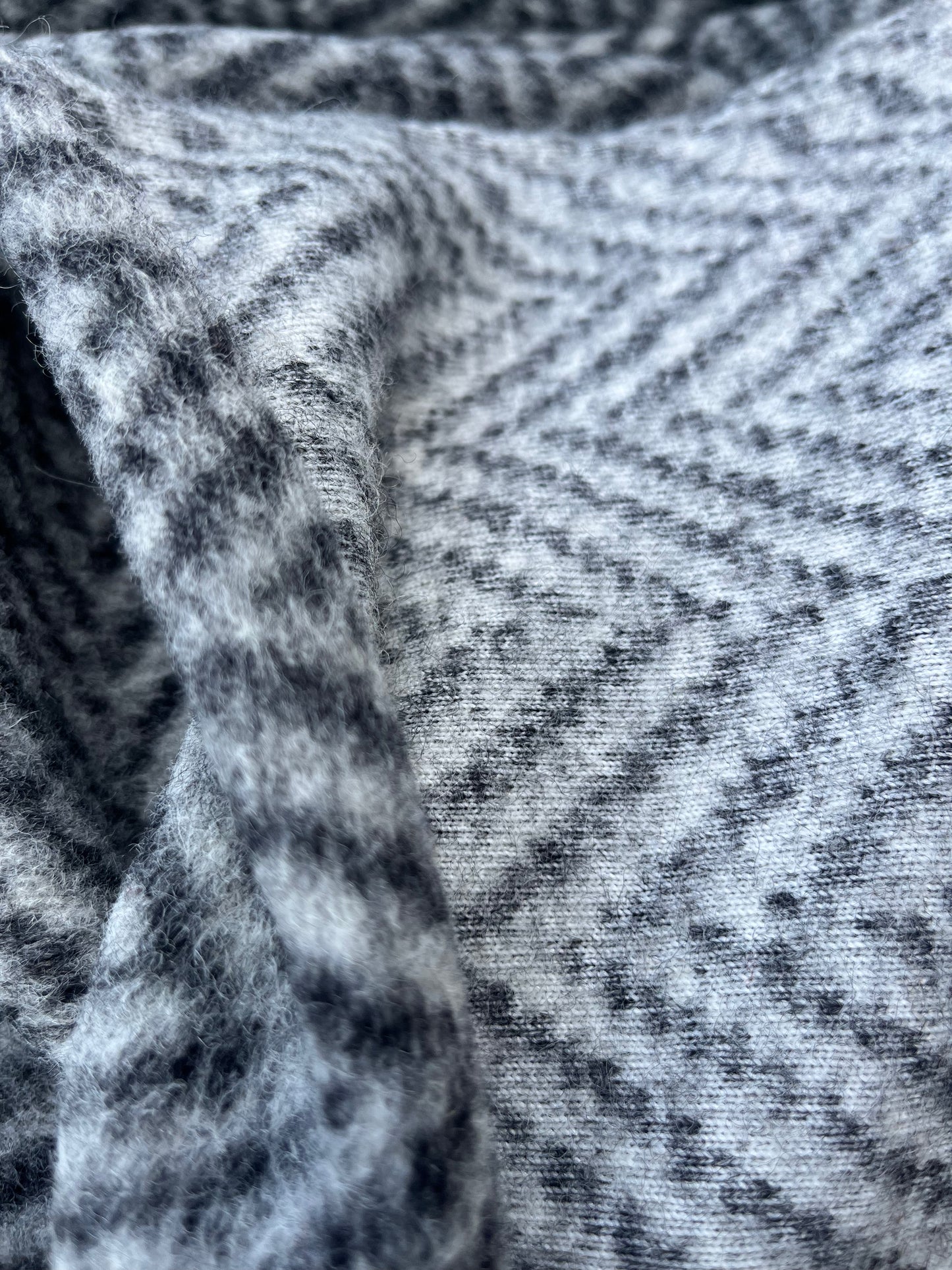 WOOLY 003 heavy boiled wool chevron black/taupe
