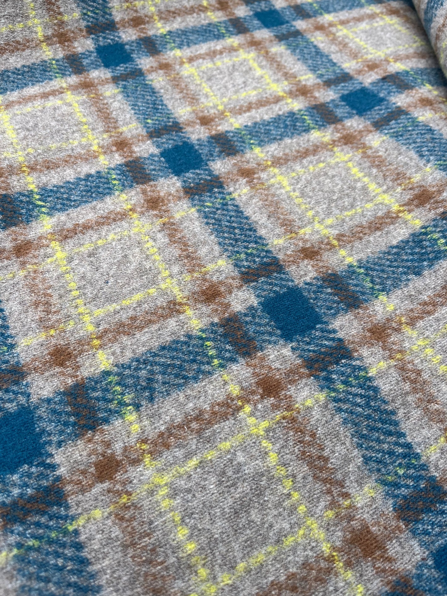 WOOLY 014 wool check double face