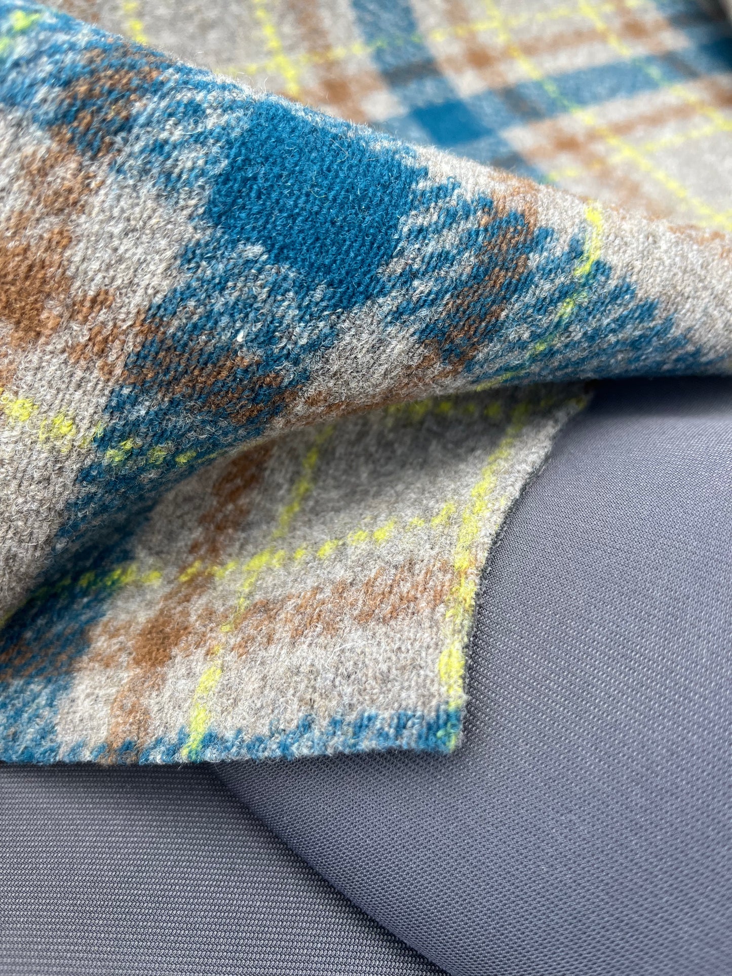 WOOLY 014 wool check double face