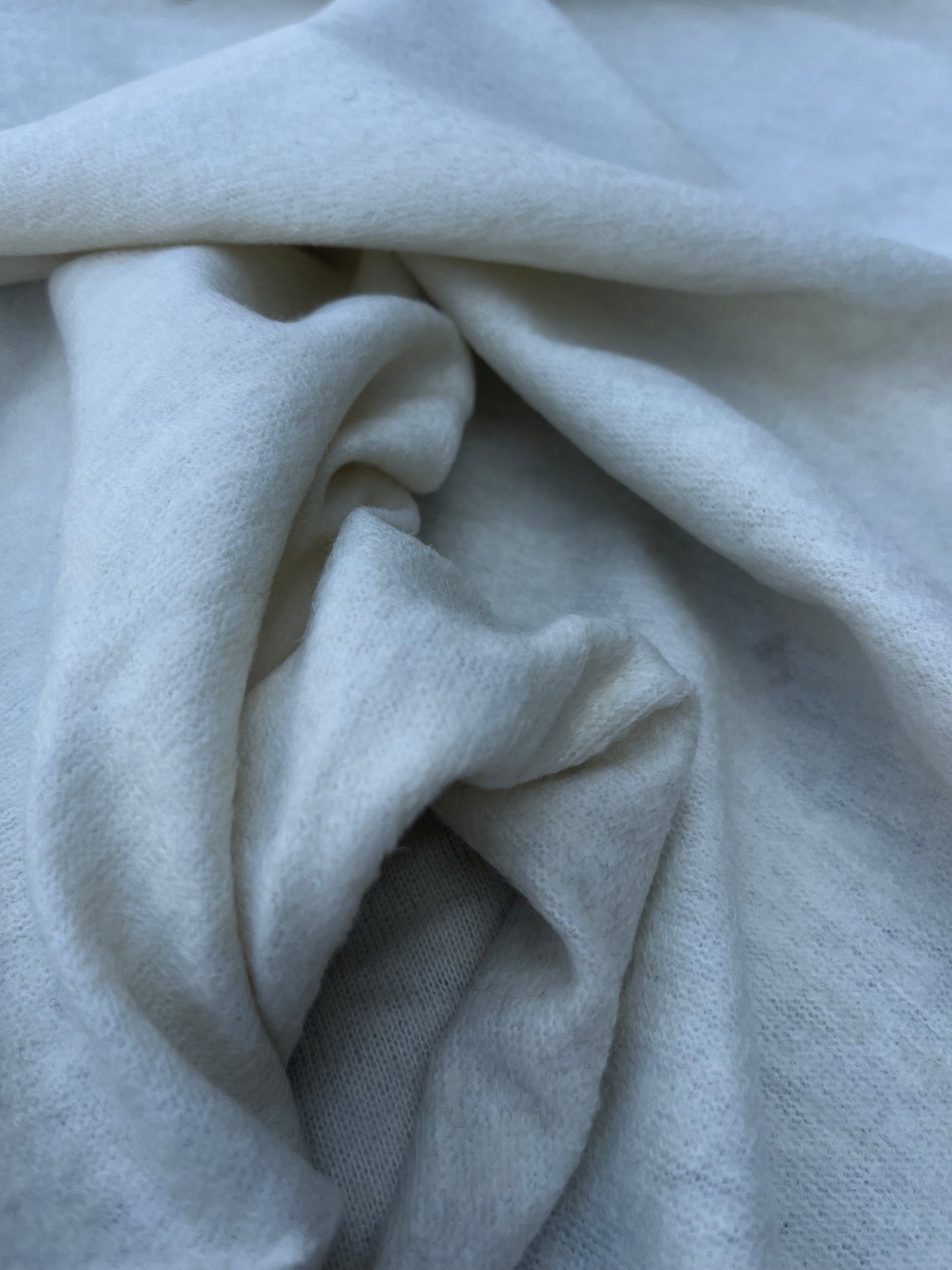 WOOLY 017 Wool jersey ecru