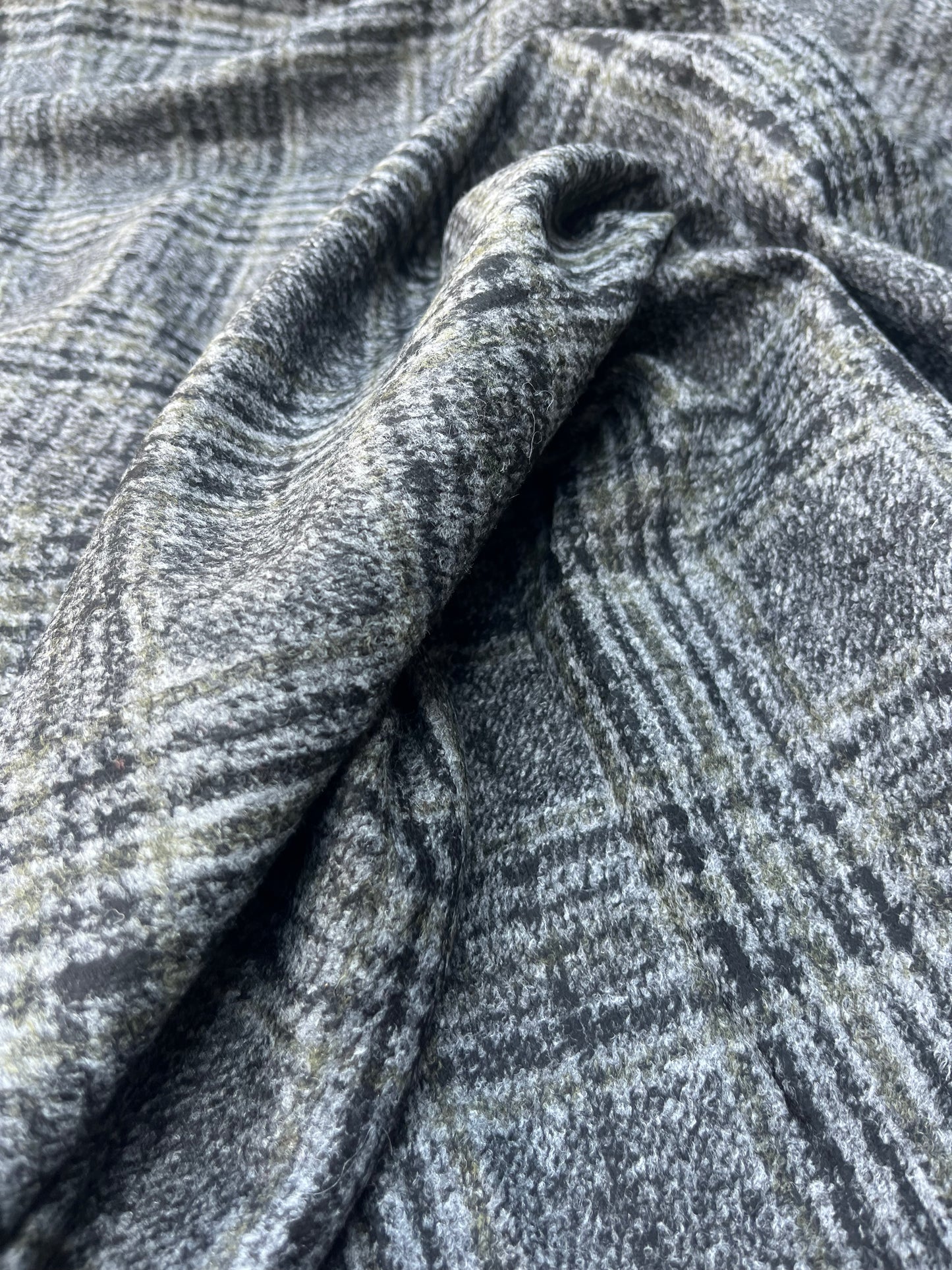 WOOLY 020 Wool jersey grey Prince of Wales