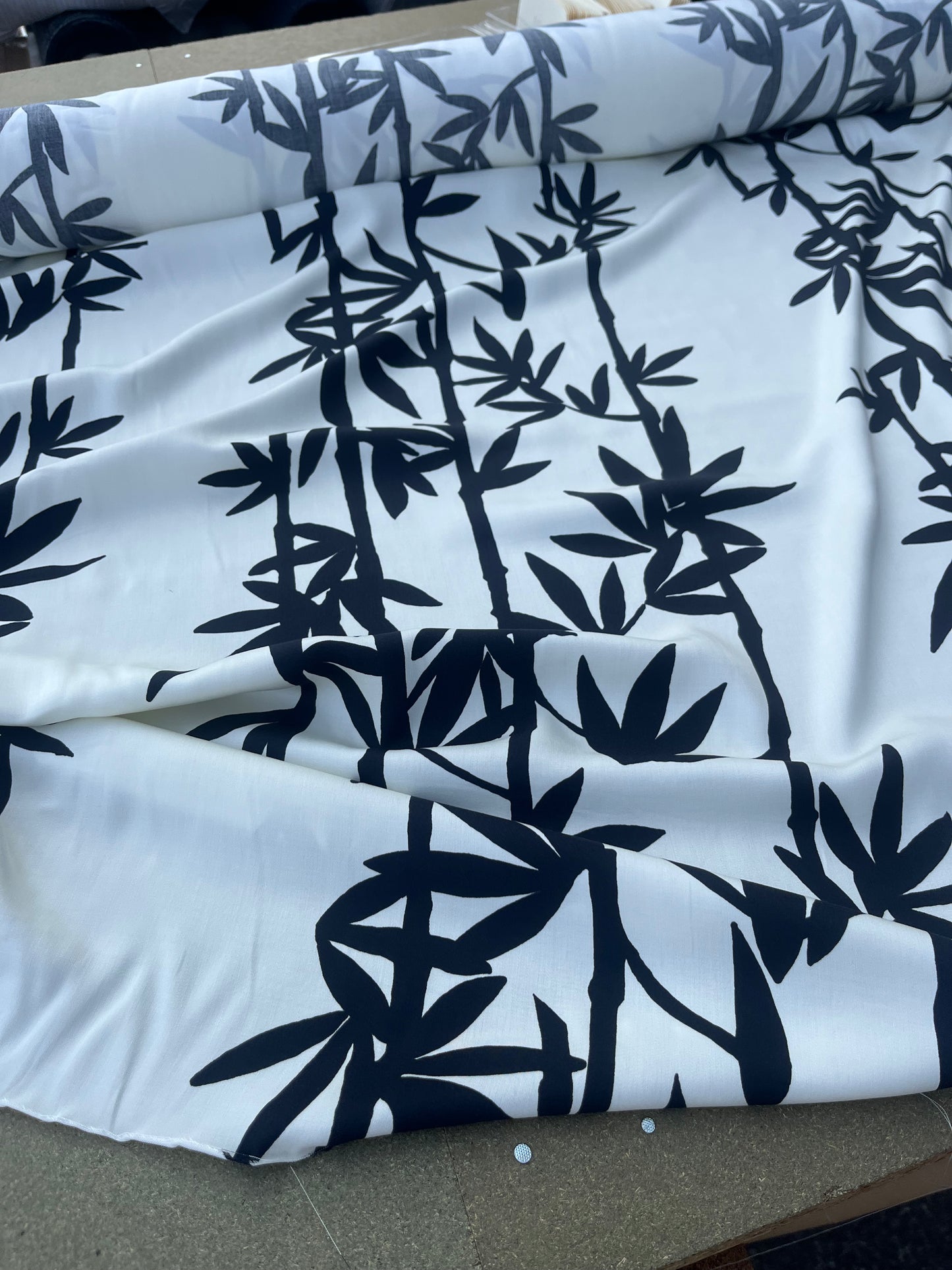 RW 201 viscose satin black white vertical flowers