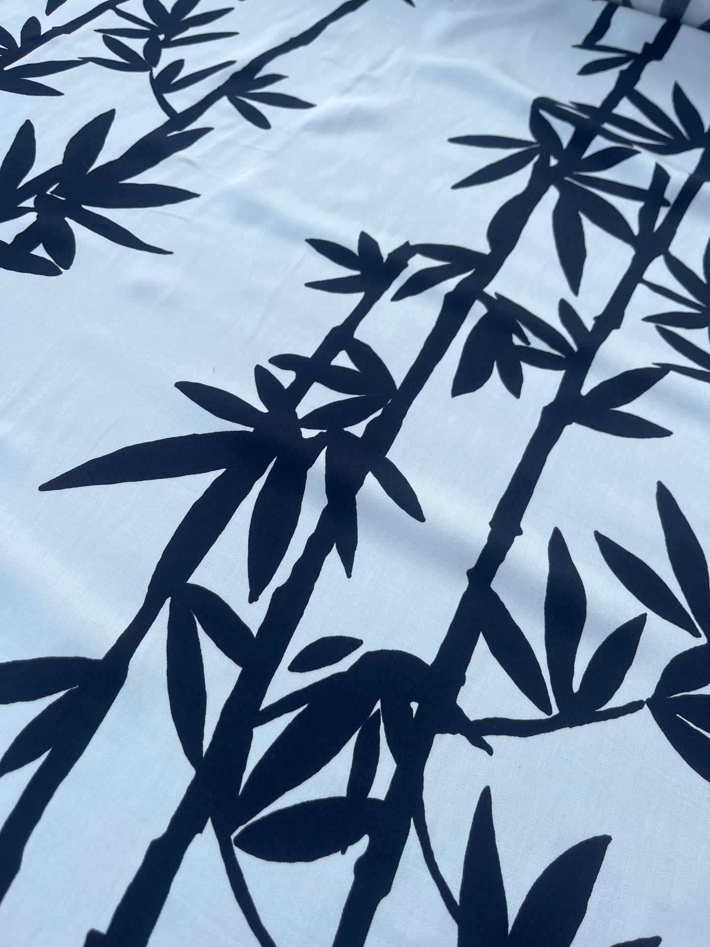 RW 201 viscose satin black white vertical flowers