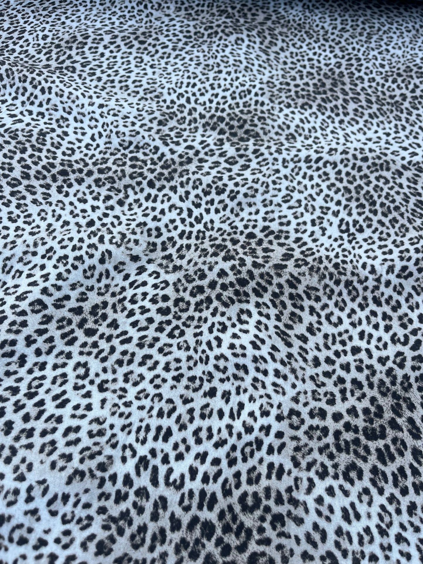 RW 205 viscose fibrane animalier