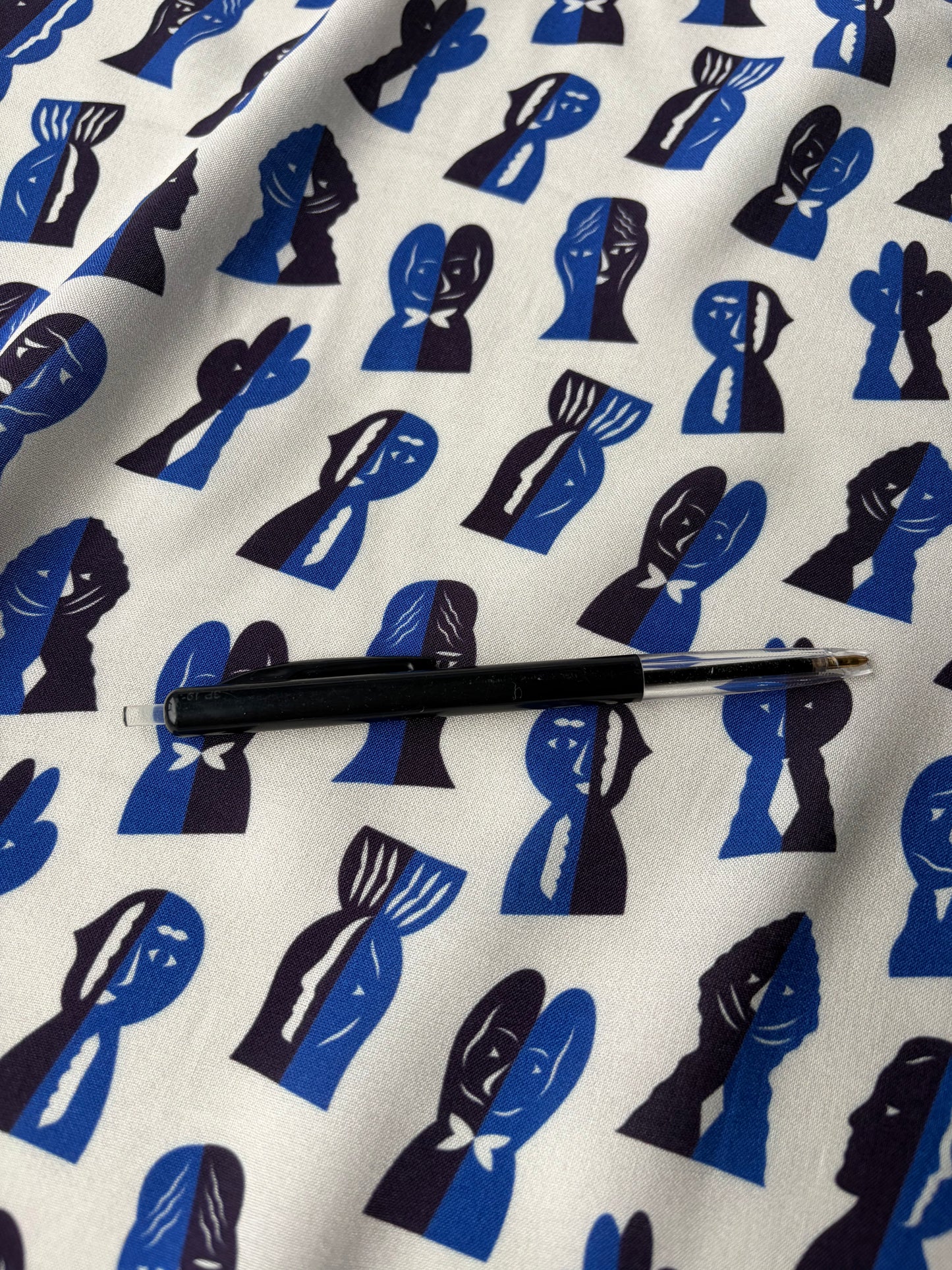 FLORIAN 020 viscose print navy/electric blue