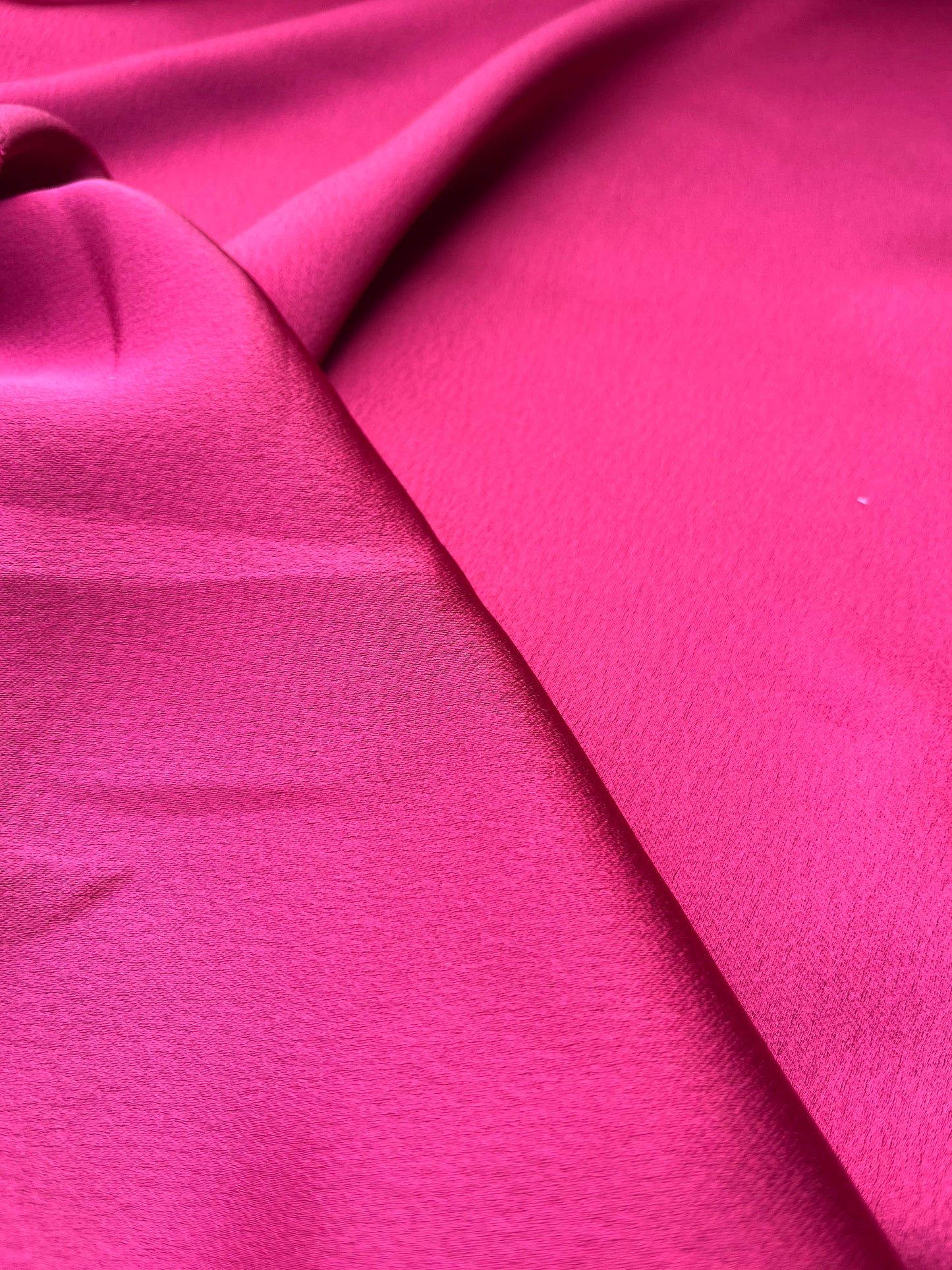 LC RW 209 satin crêpe wine colour