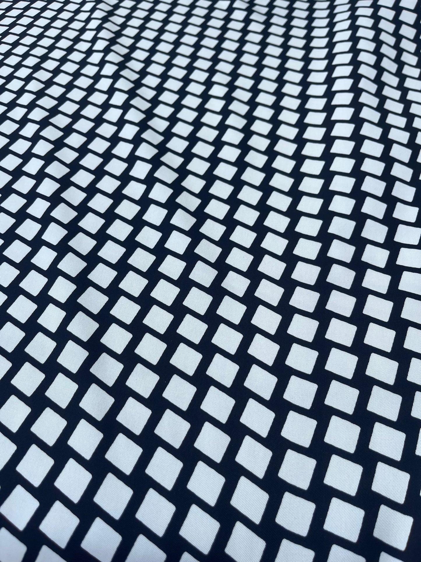 RW 211 twill black/white small design