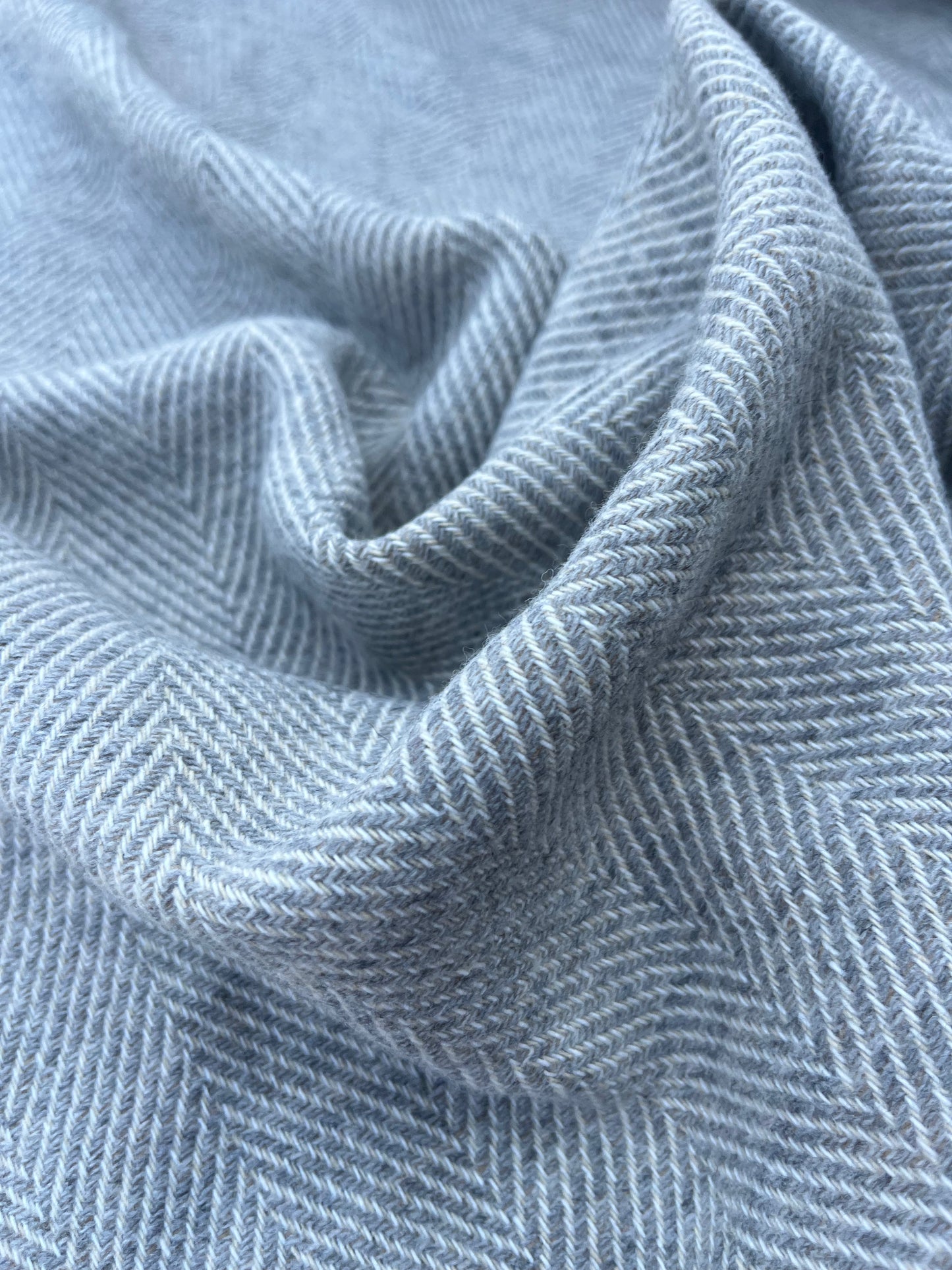 RW 212 heavy boiled wool herringbone weavy