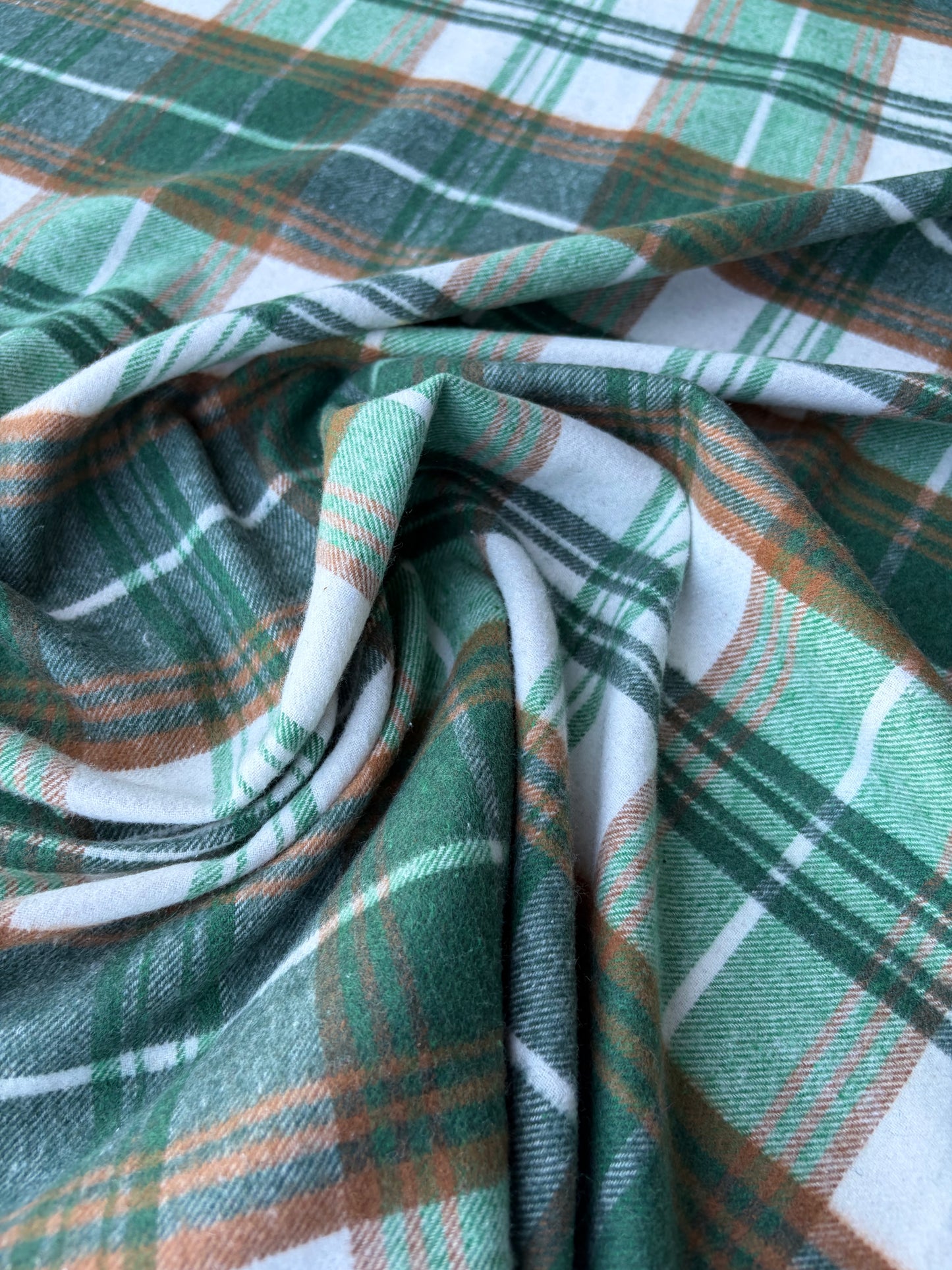 TODD 014 khaky/camel checkered heavy cotton flannel