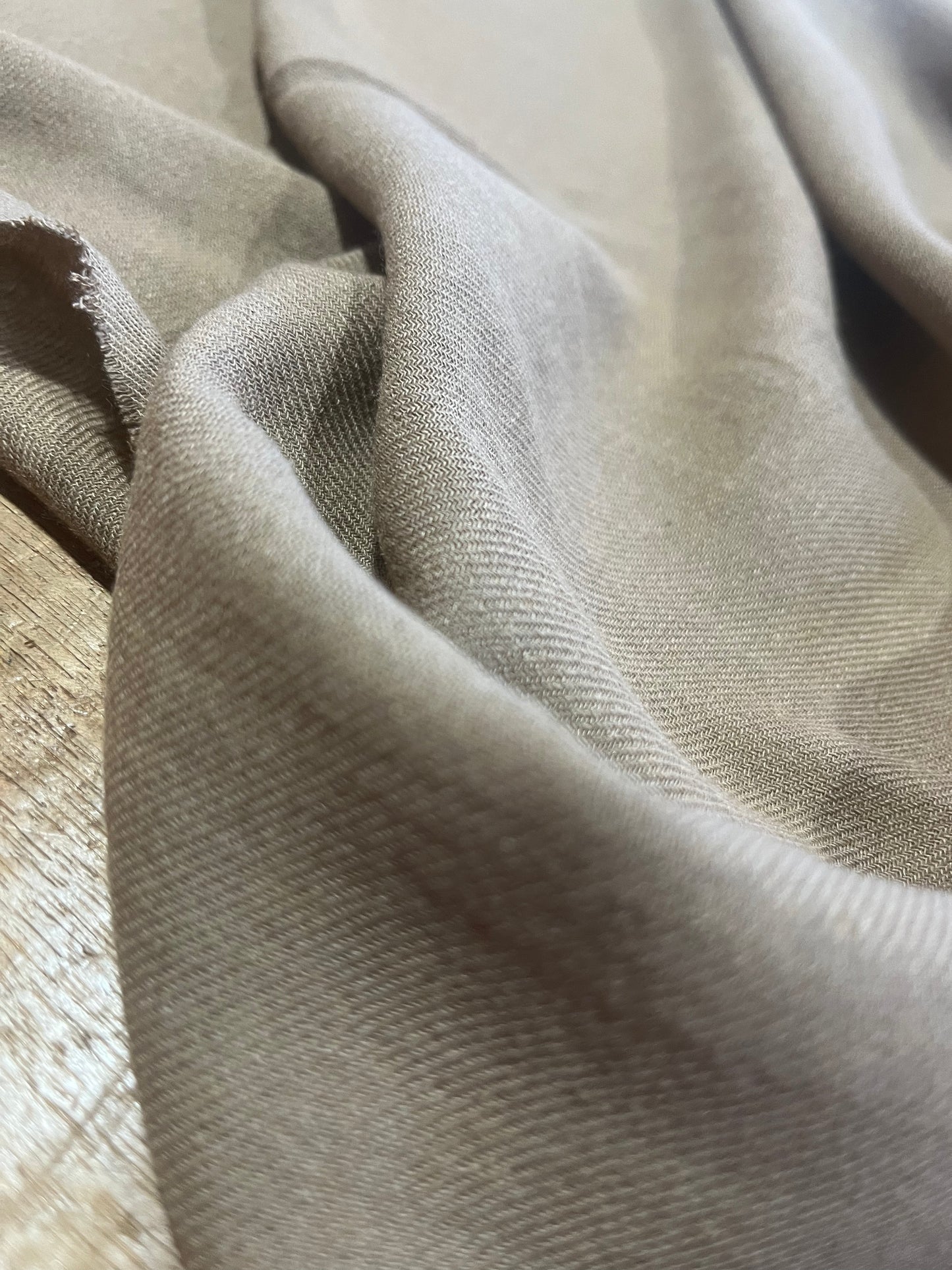 LC CAN 1615 wool viscose Camel