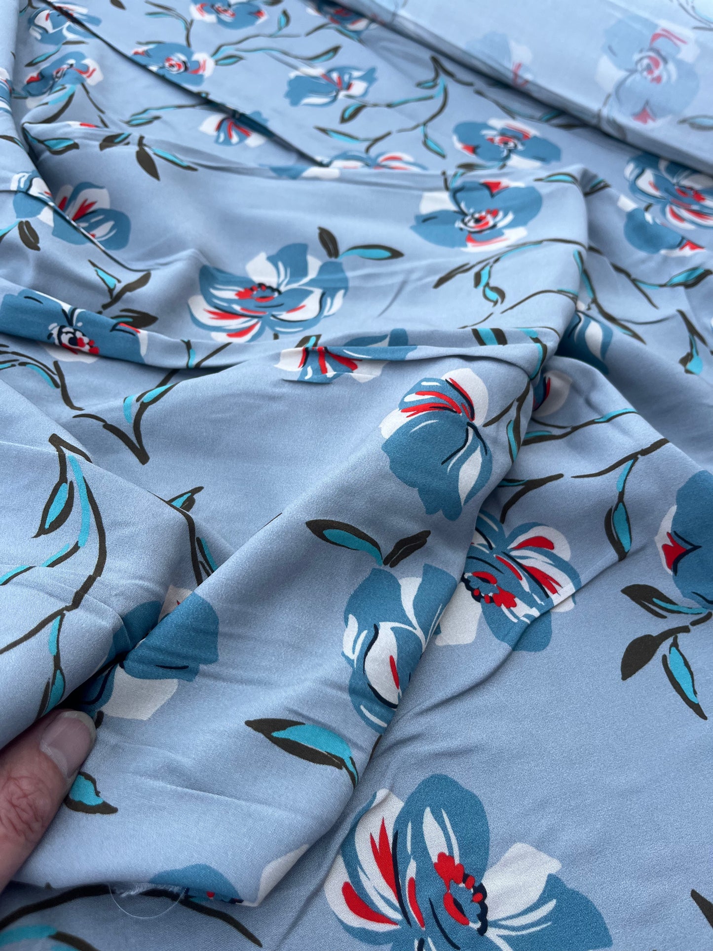 LC RW 218 viscose fibrane floral print
