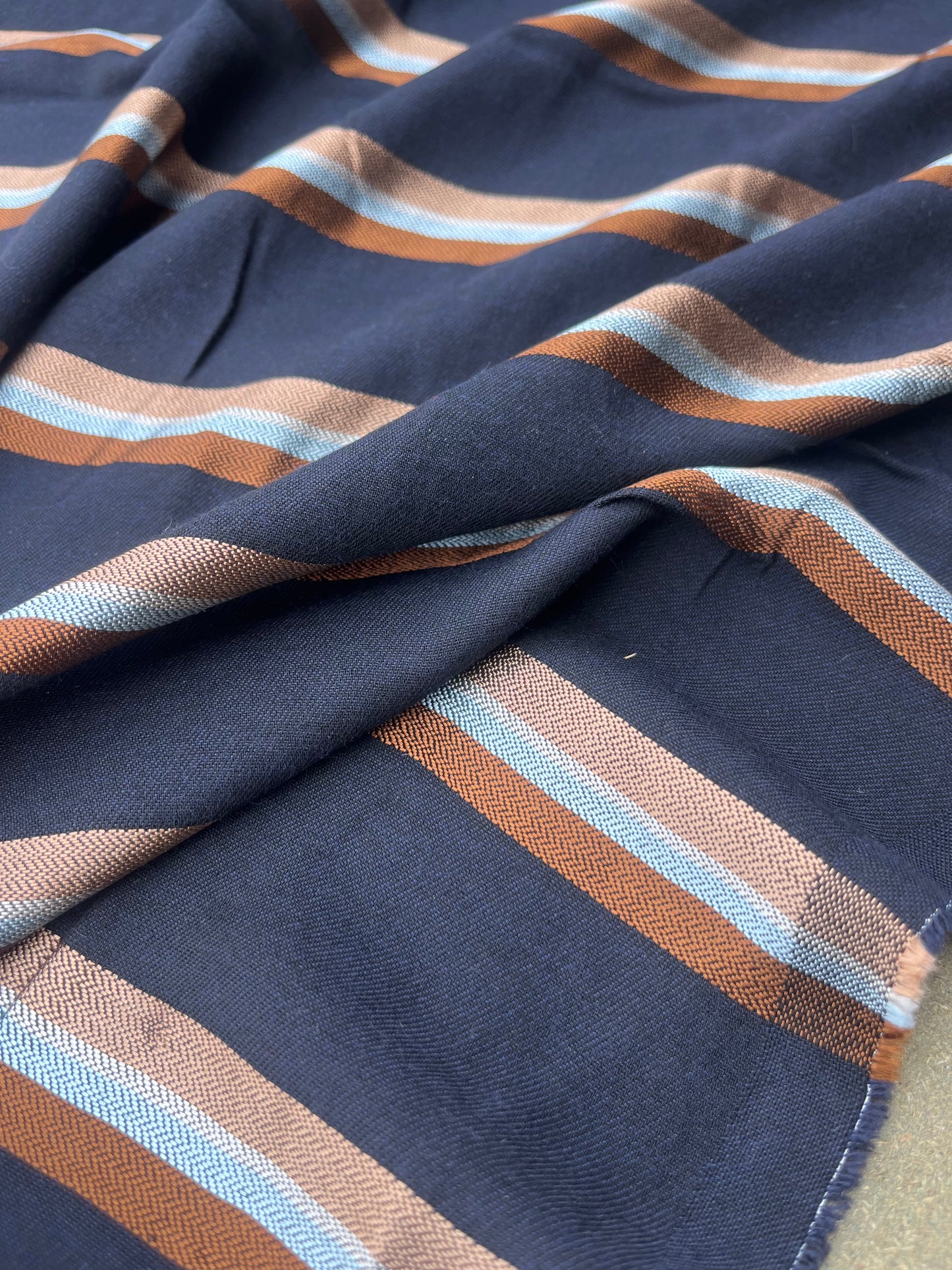 RW 225 woven cotton stripes with shiny parts