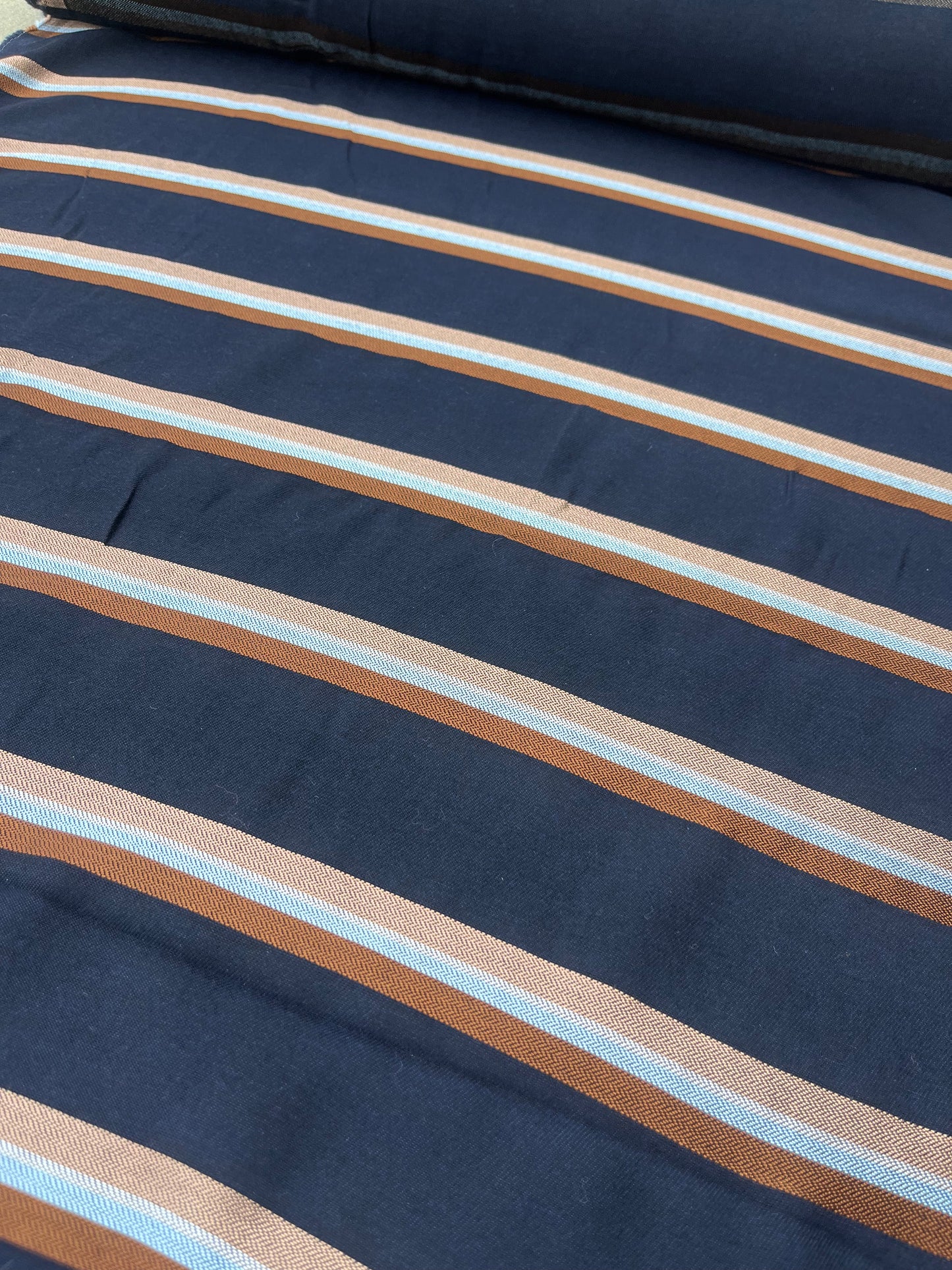 RW 225 woven cotton stripes with shiny parts