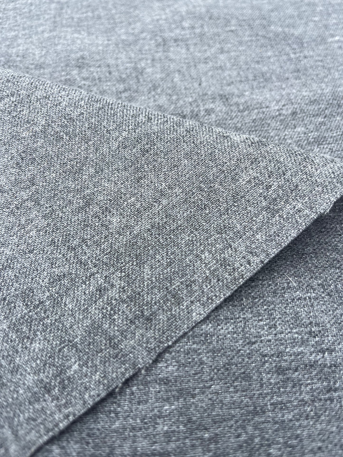RW 226 suiting crêpe grey mélange