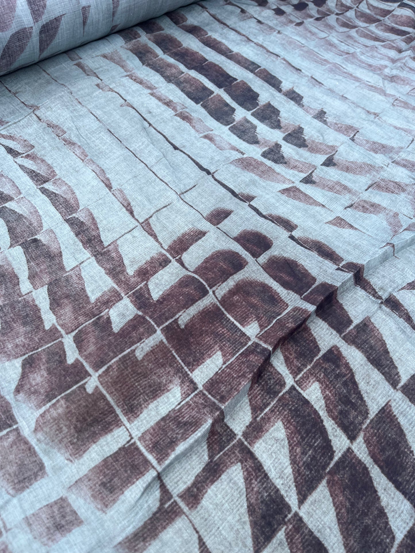 RW 227 voile cotton silk with big blurry print