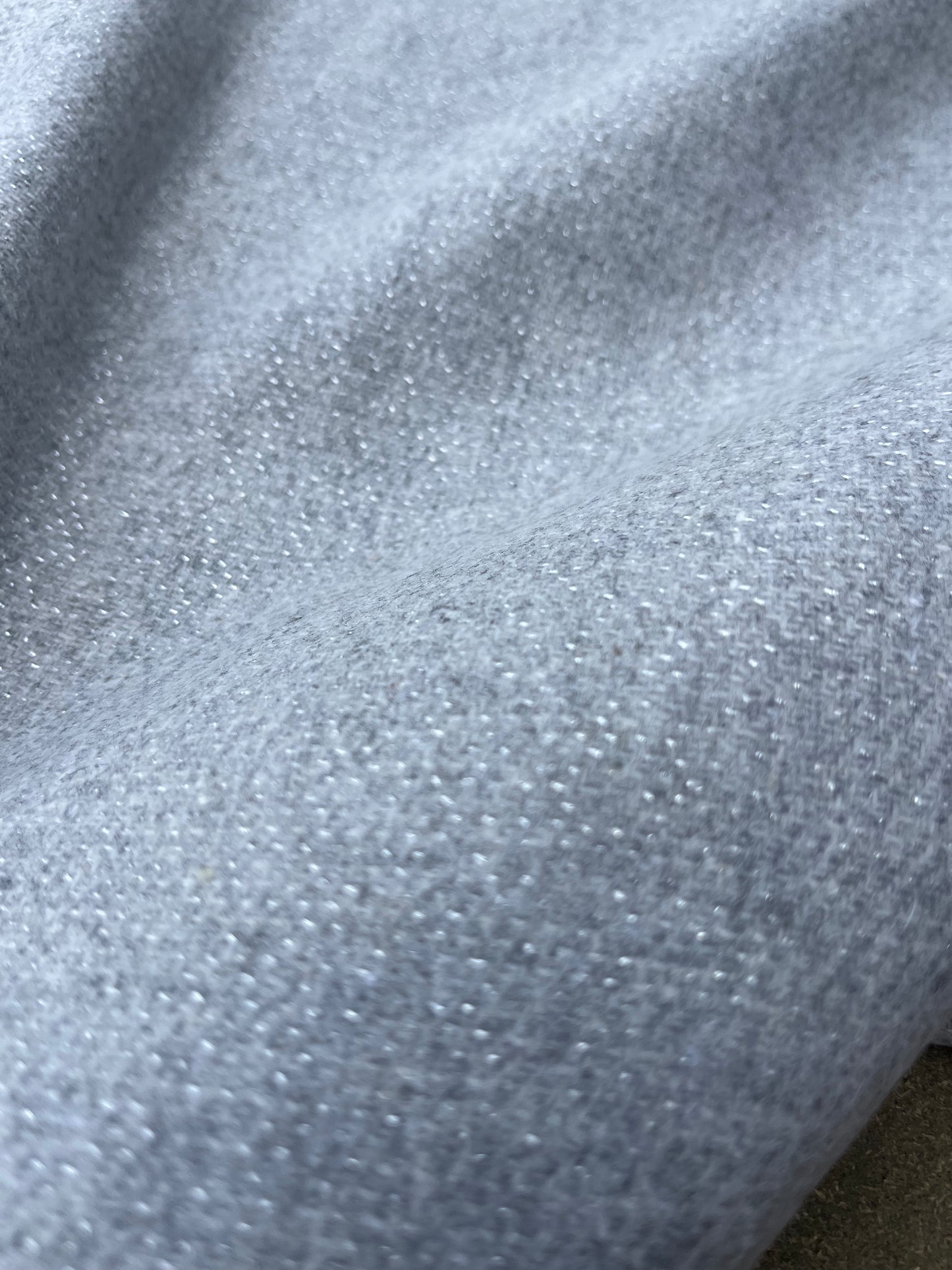 RW 228 wool blanket grey with sparkling lurex