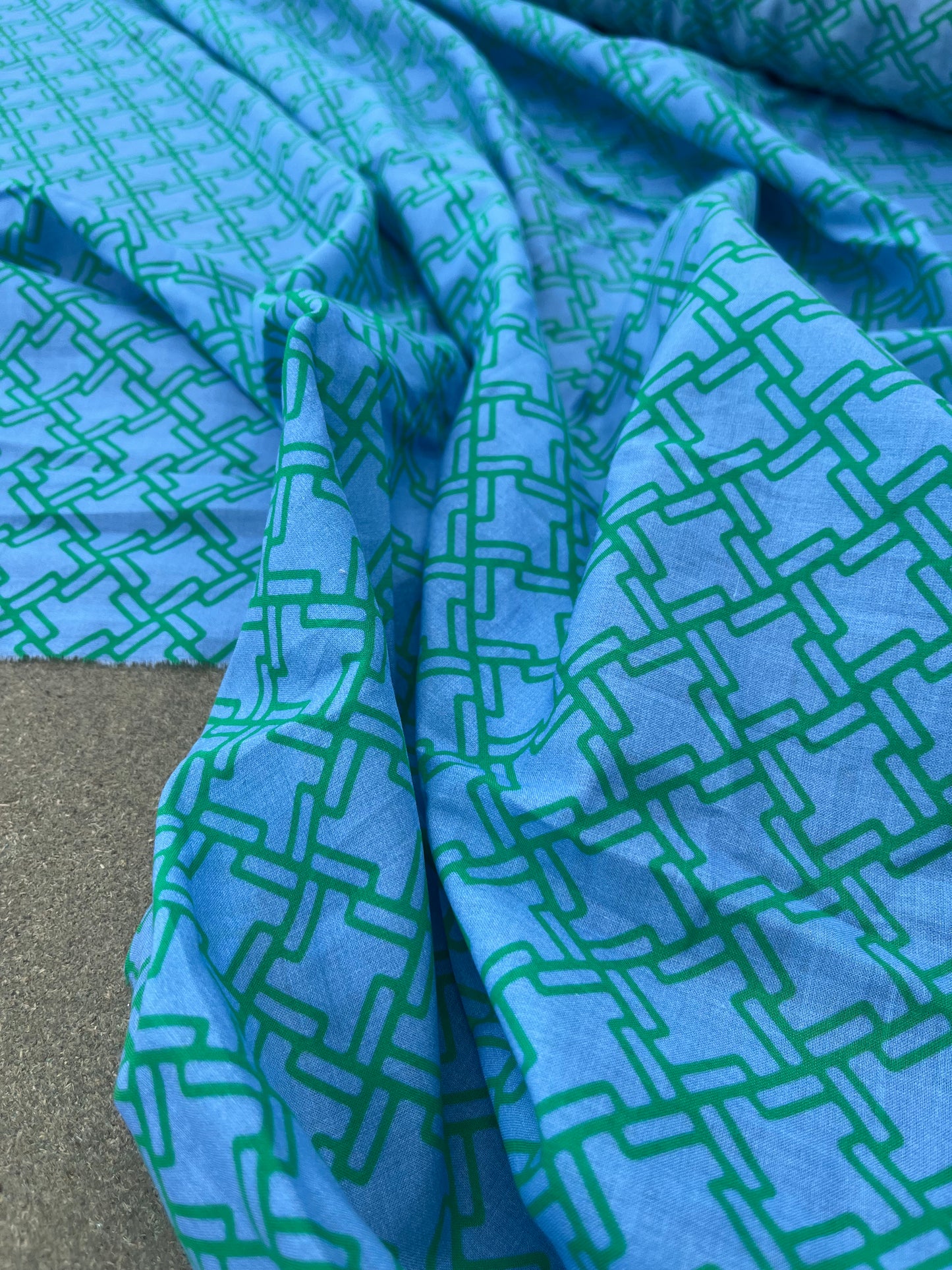 RW 229 viscose fibrane blue/green design