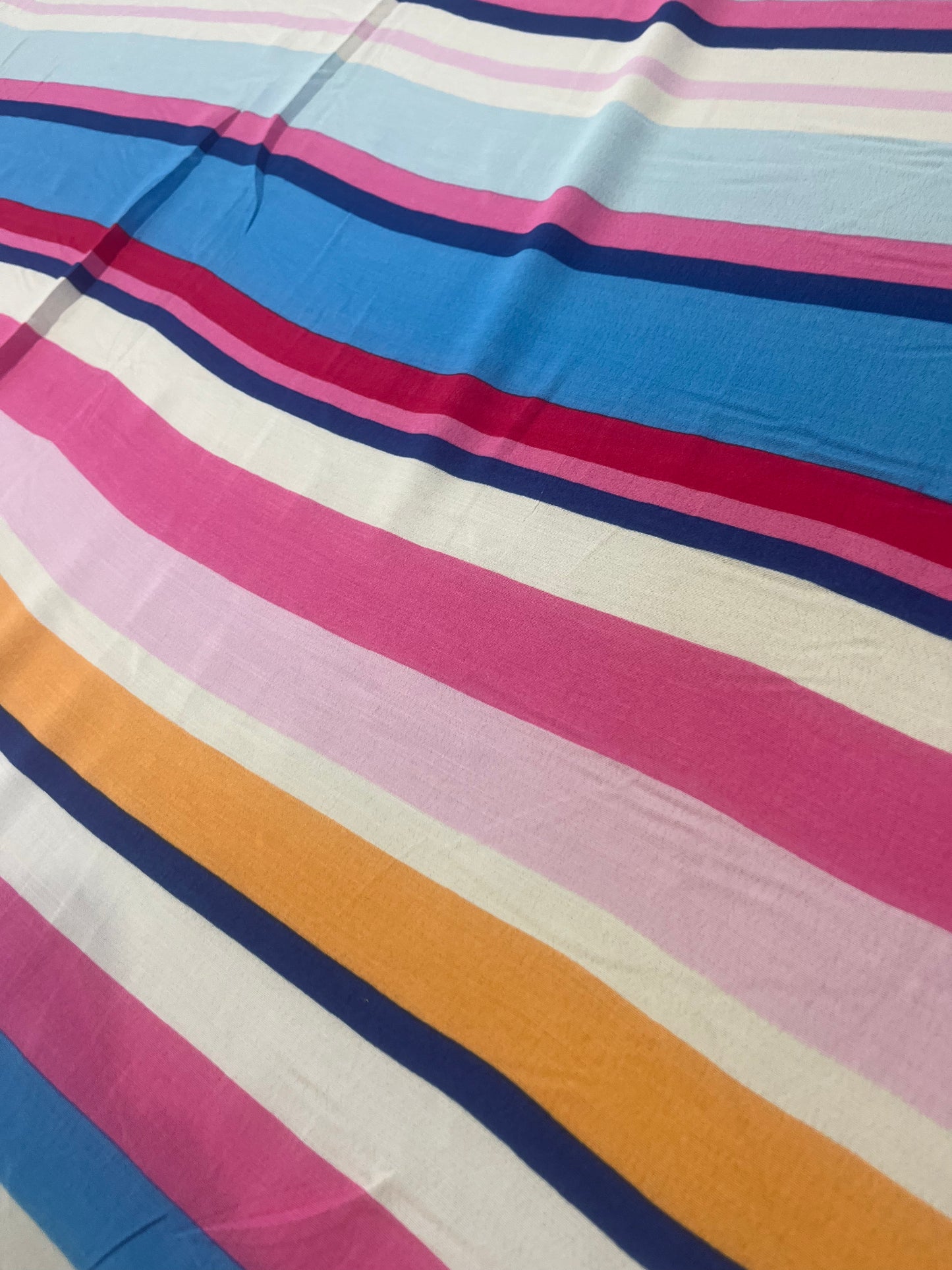D01 colette 008 viscose printed stripes