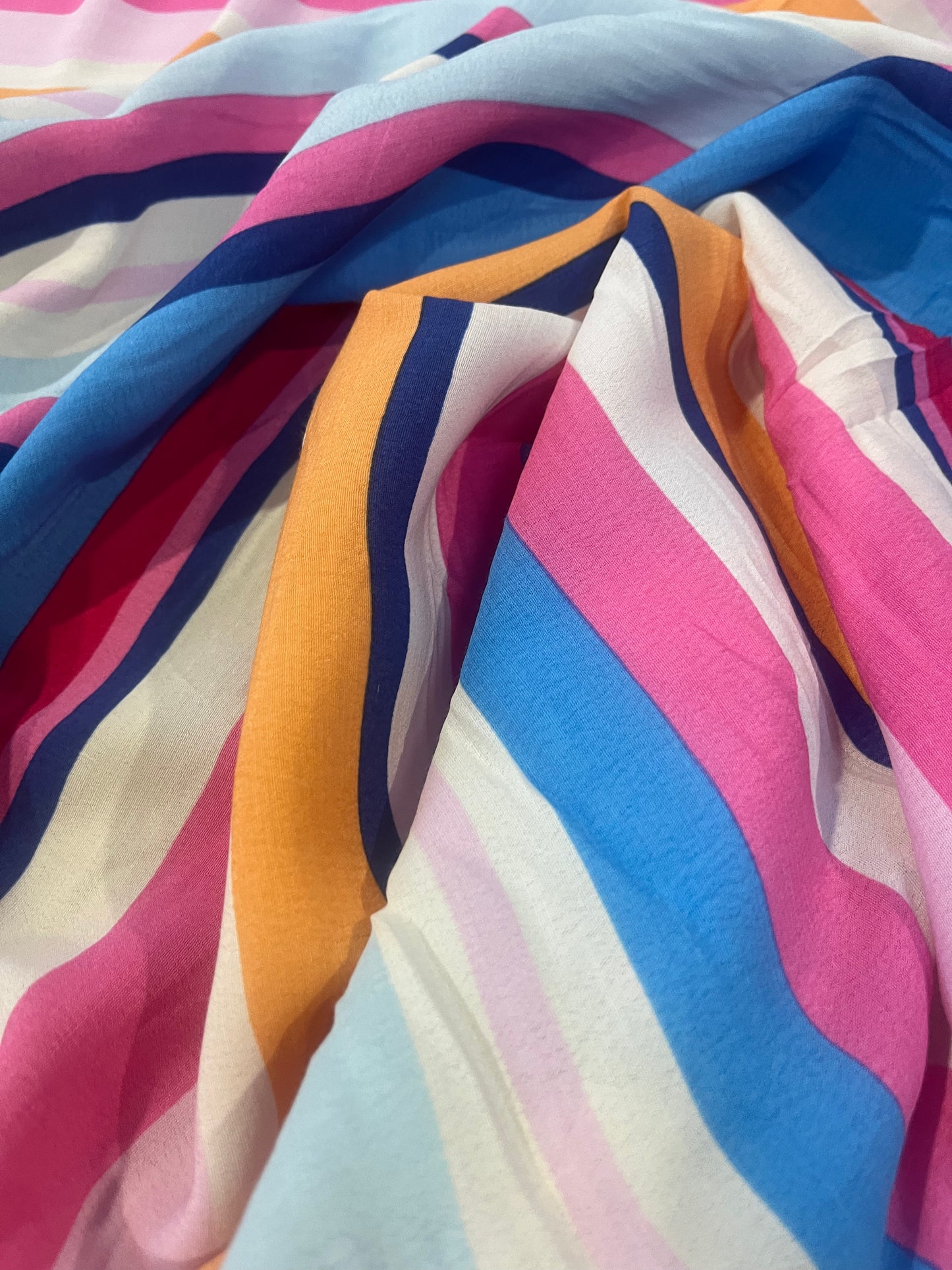 D01 colette 008 viscose printed stripes