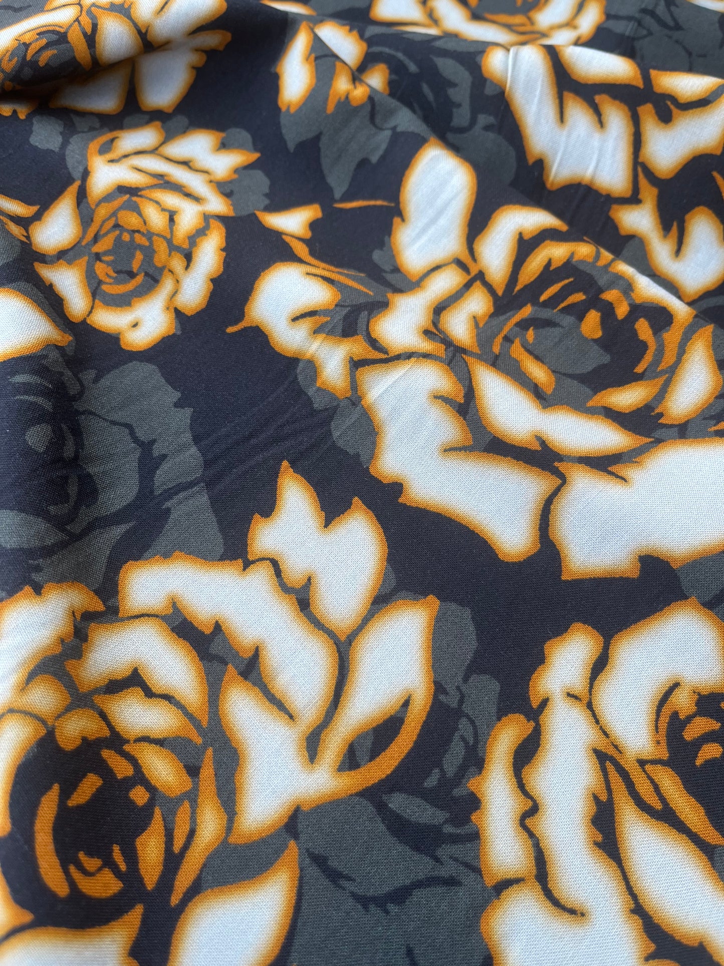 LAZARUS 006 viscose twill khaky/yellow roses
