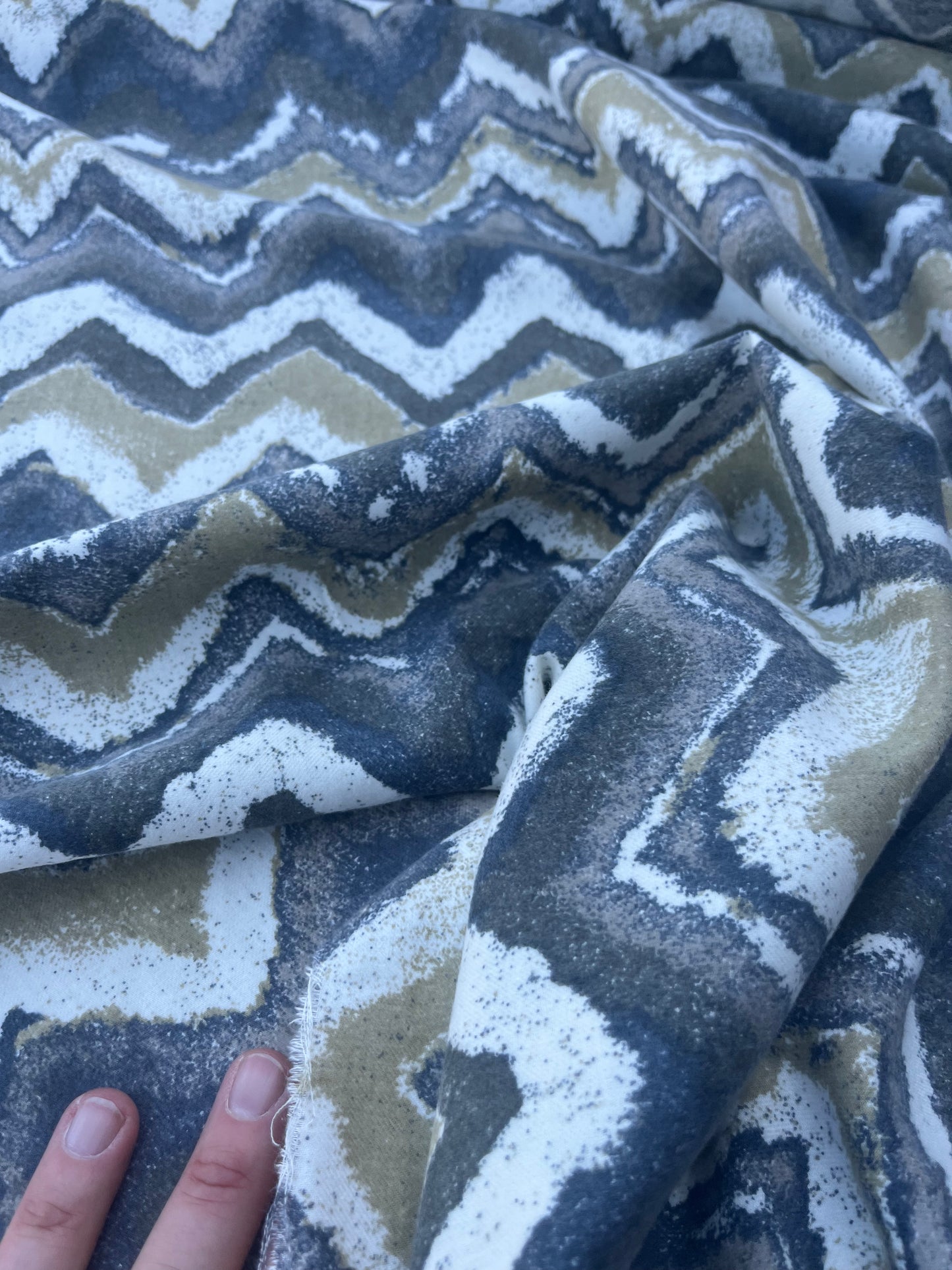 LAZARUS 013 flanel cotton/viscose green zig-zag