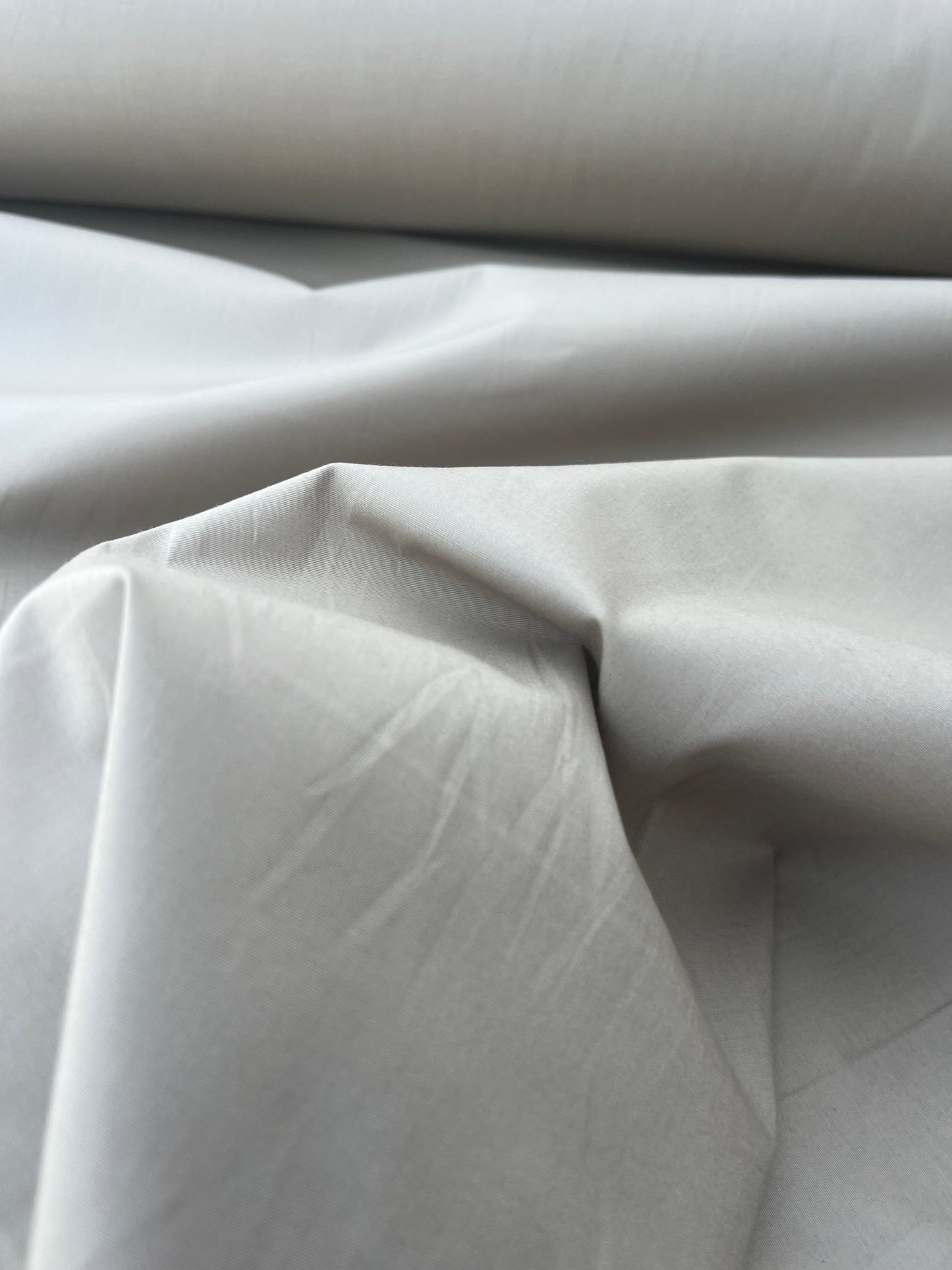 LAZARUS 014 Poplin stretch light olive