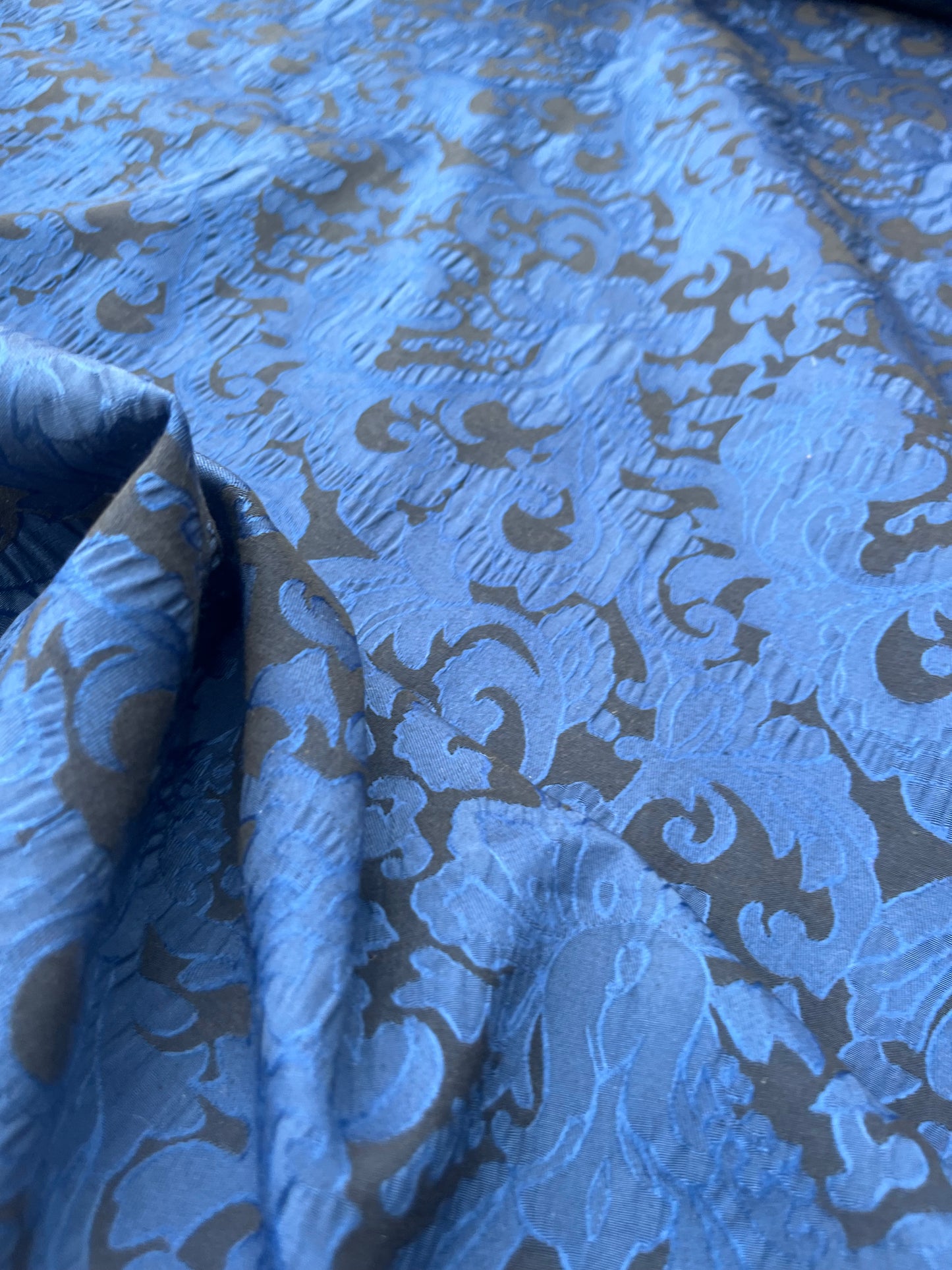 Hélène 002 cotton stretch jacquard electric blue/black