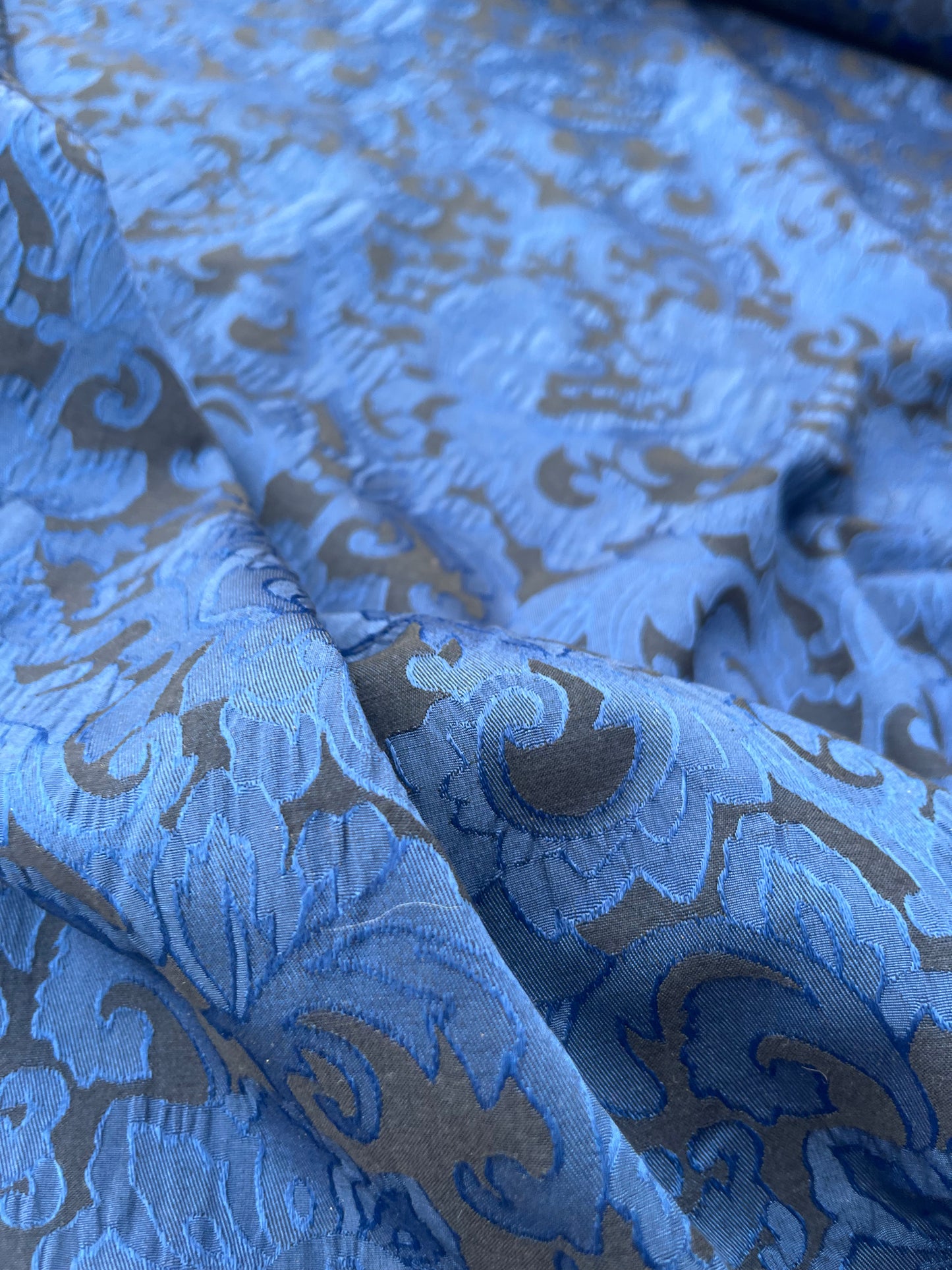 Hélène 002 cotton stretch jacquard electric blue/black