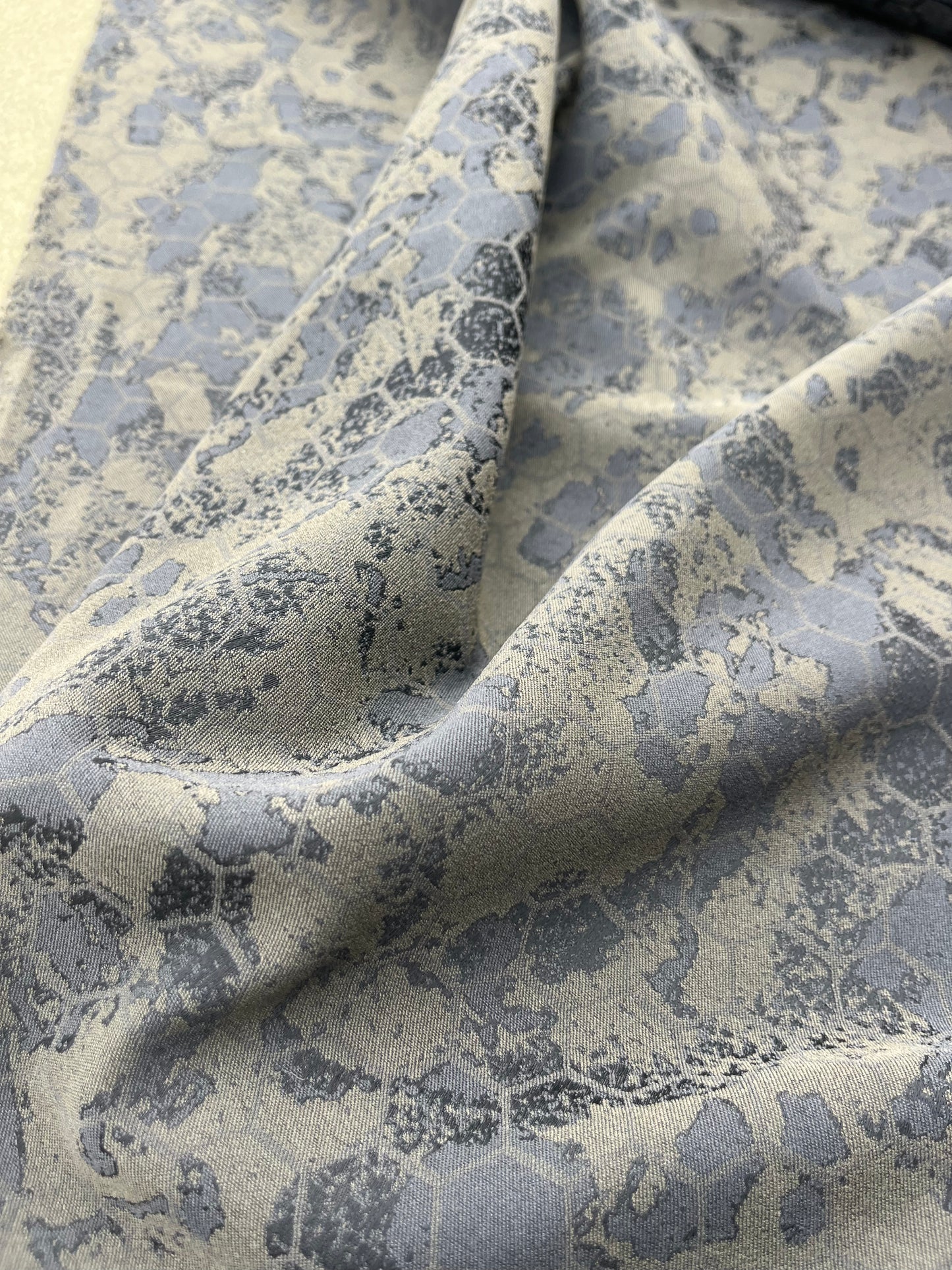 Hélène 014 stretch jacquard off brown/black