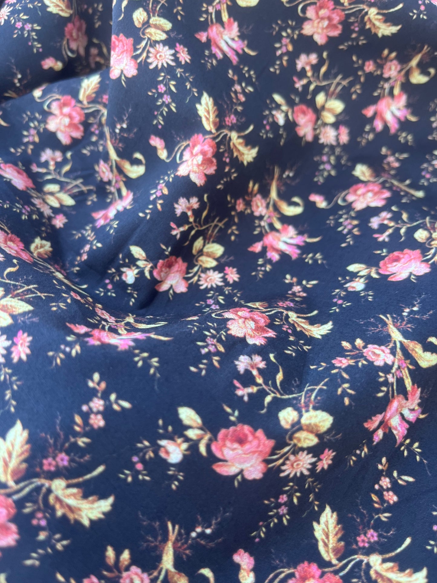 POLLY JANE 025 poplin stretch flowers on black ground