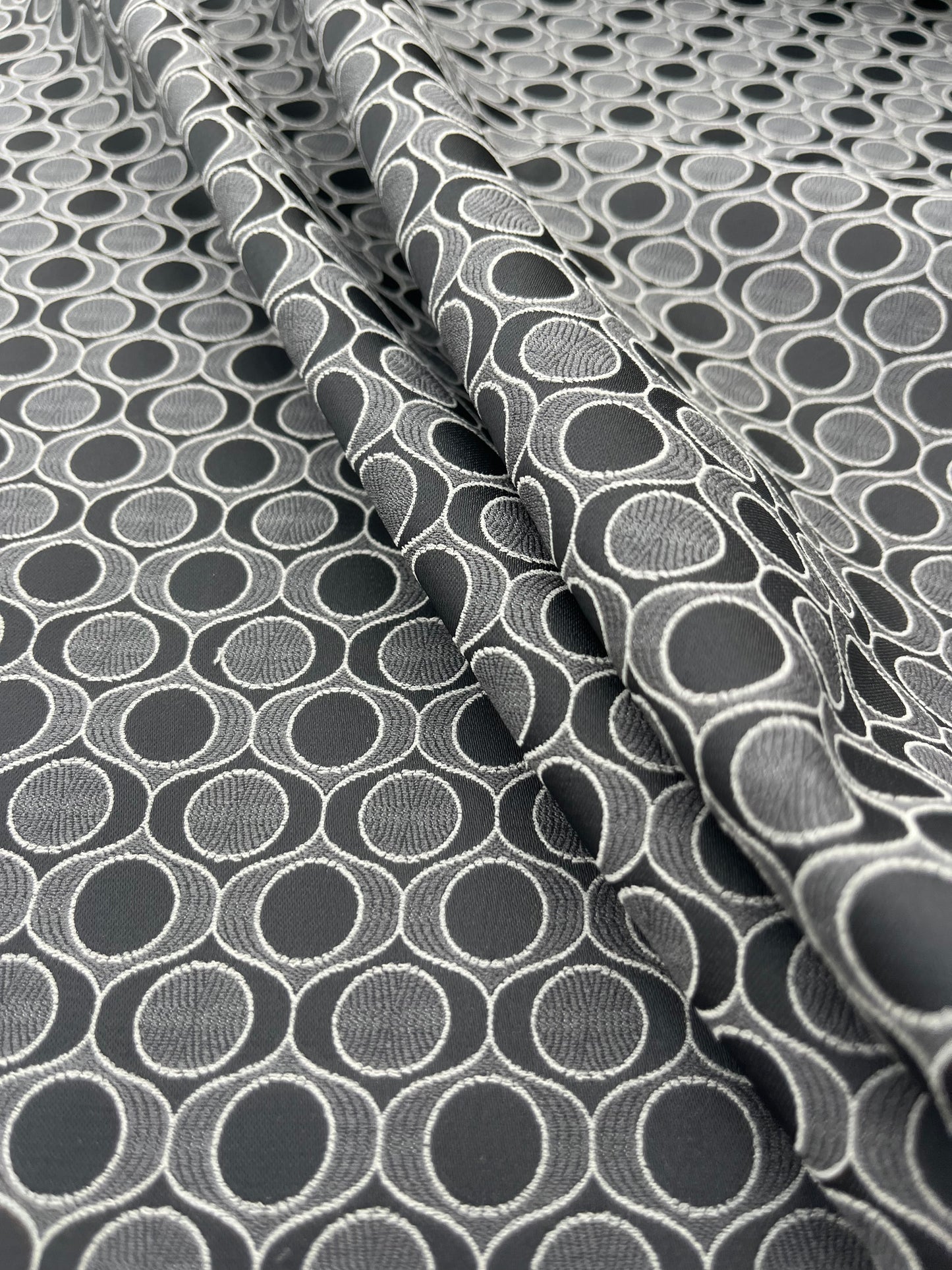 Hélène 020 stretch jacquard small design black/brown