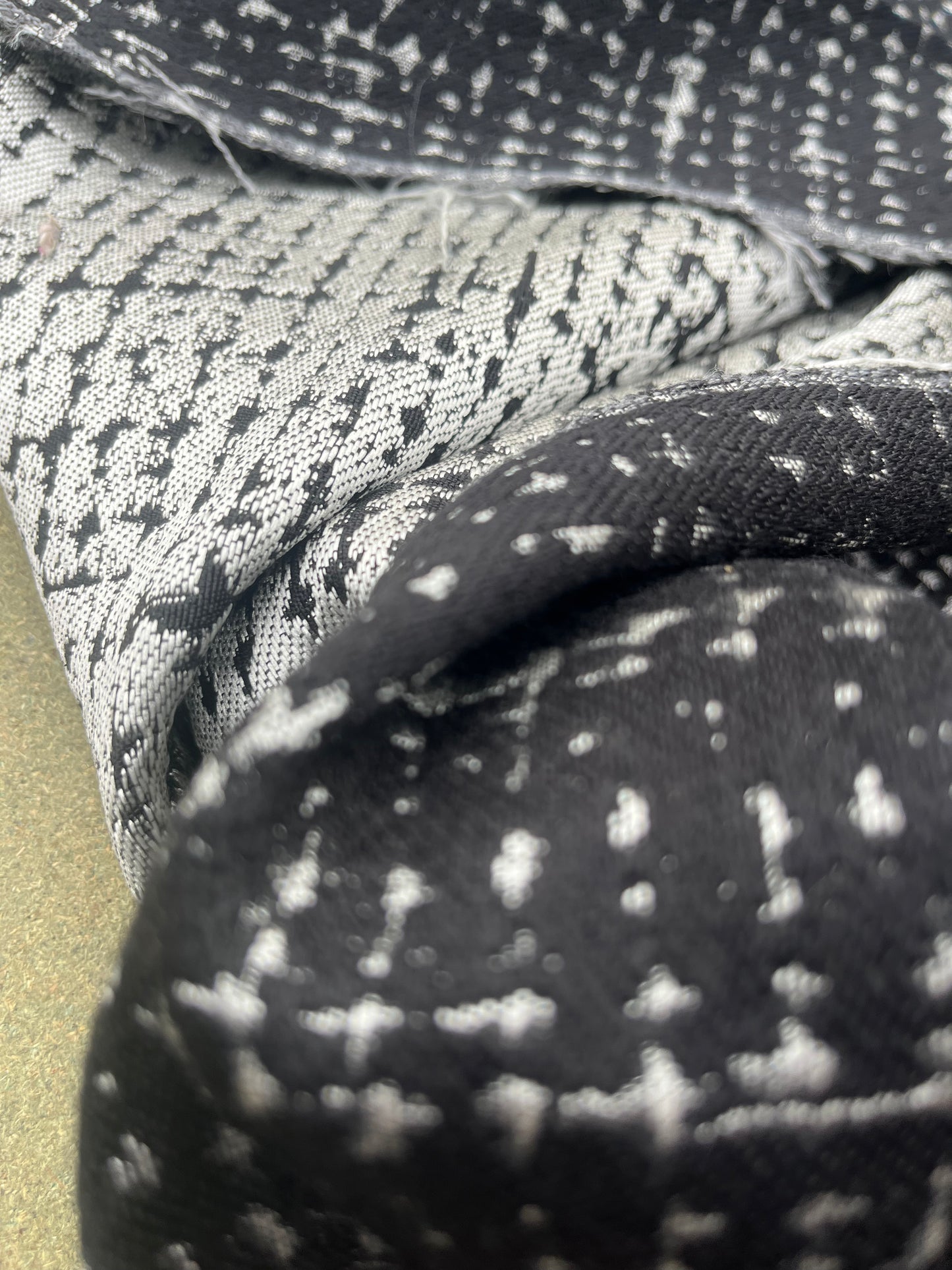 Hélène 023 cotton jacquard black/silver